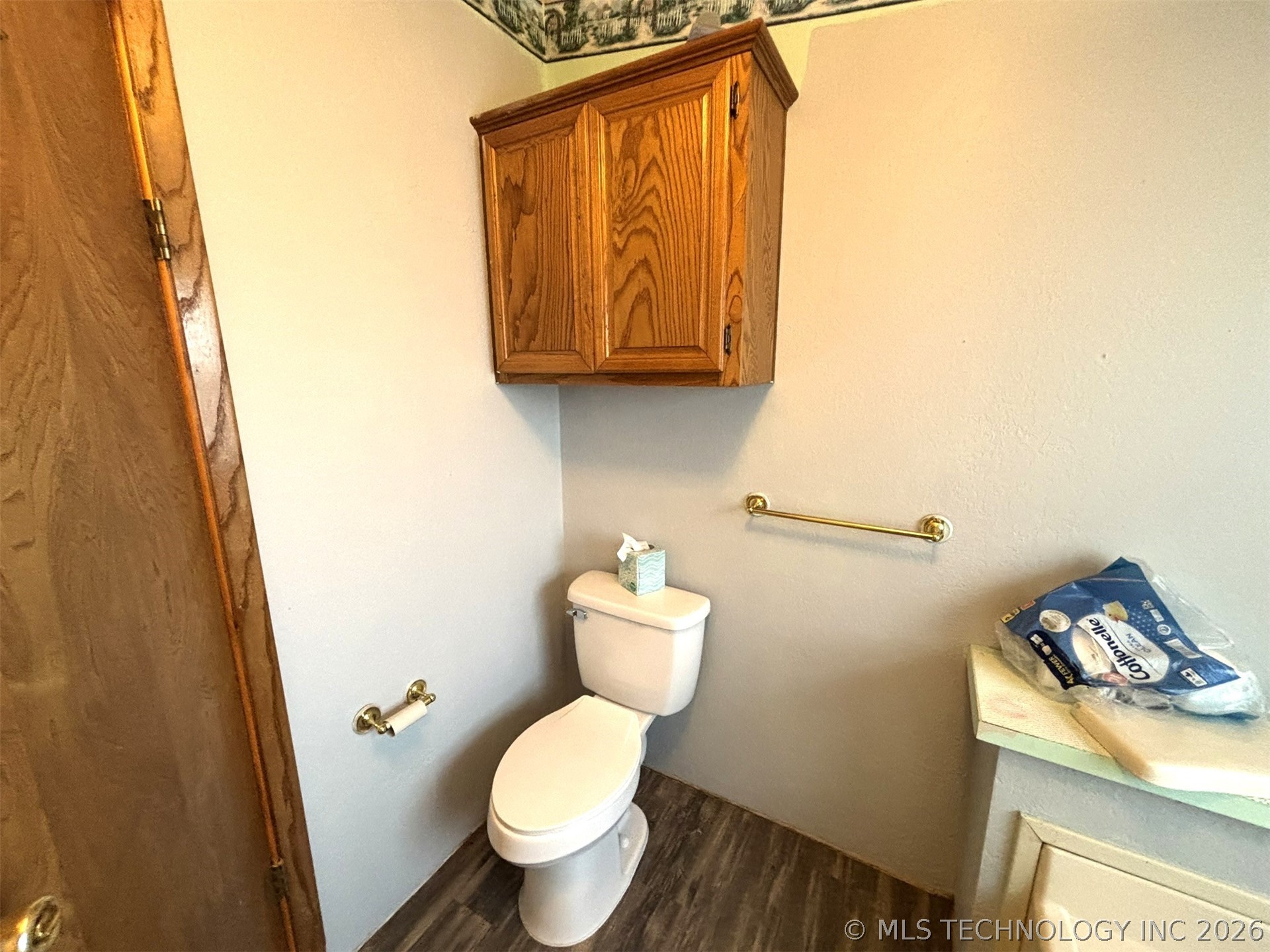 415420 E 1094 Property Photo 24