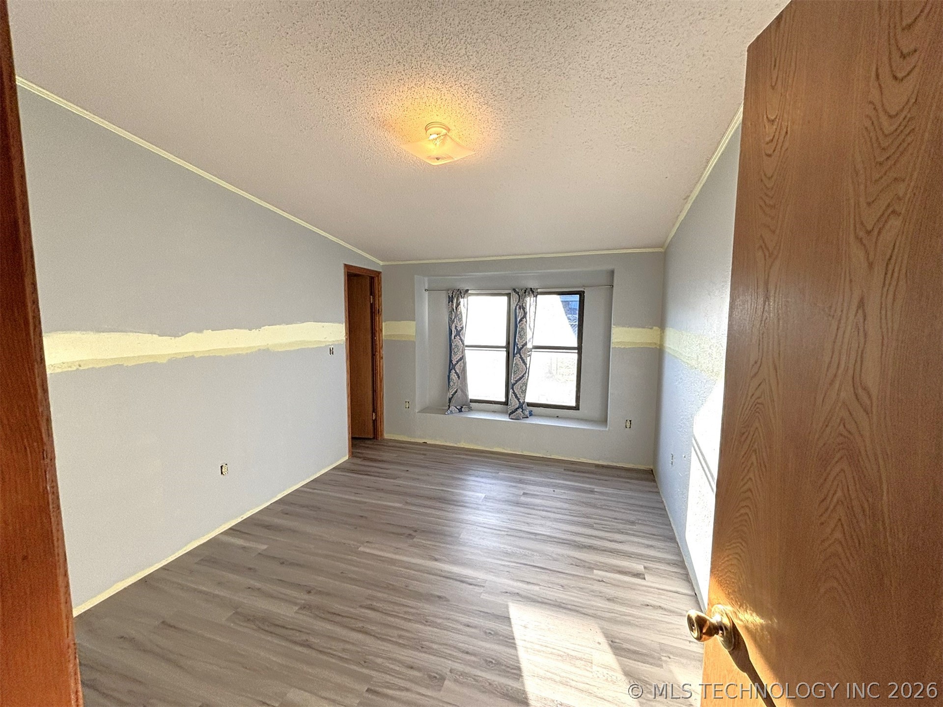 415420 E 1094 Property Photo 28