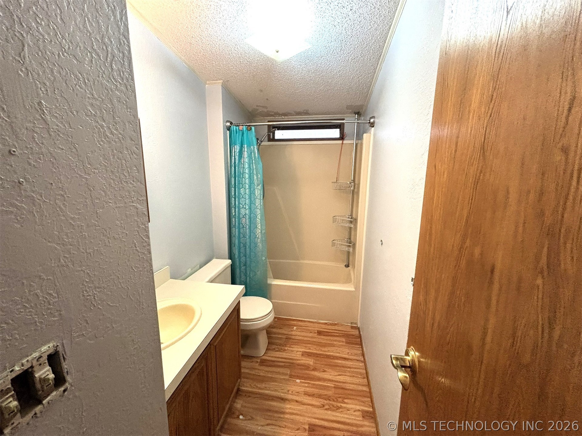 415420 E 1094 Property Photo 31