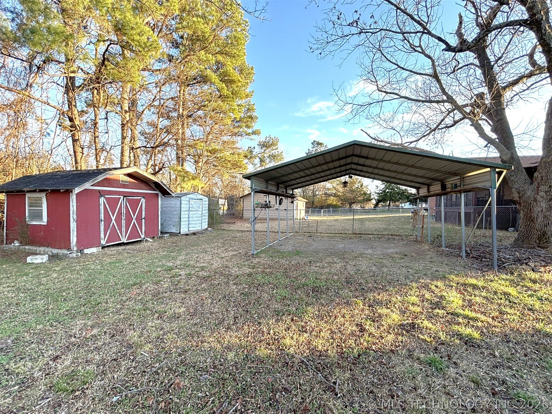 415420 E 1094 Property Photo 44