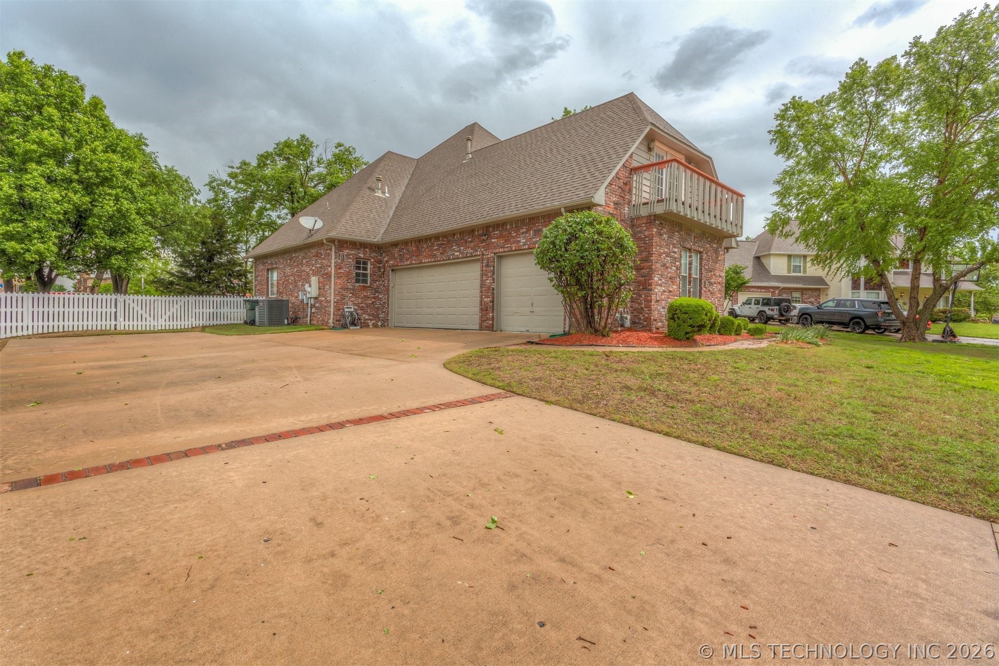 13303 E 95th Place N Property Photo 4