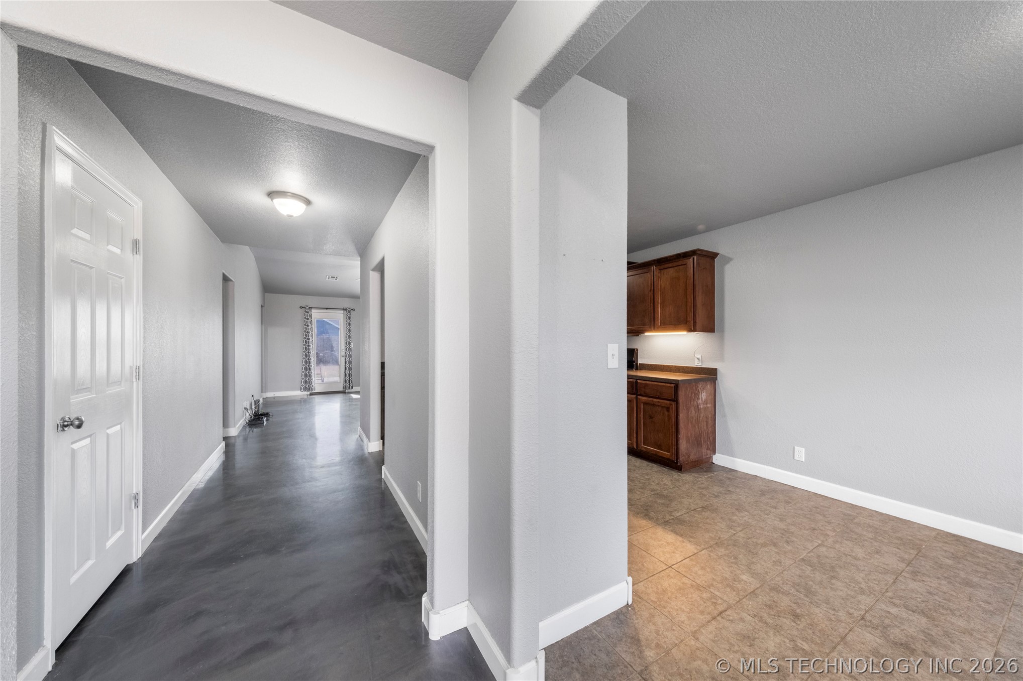 15108 E 108th Place North Property Photo 6