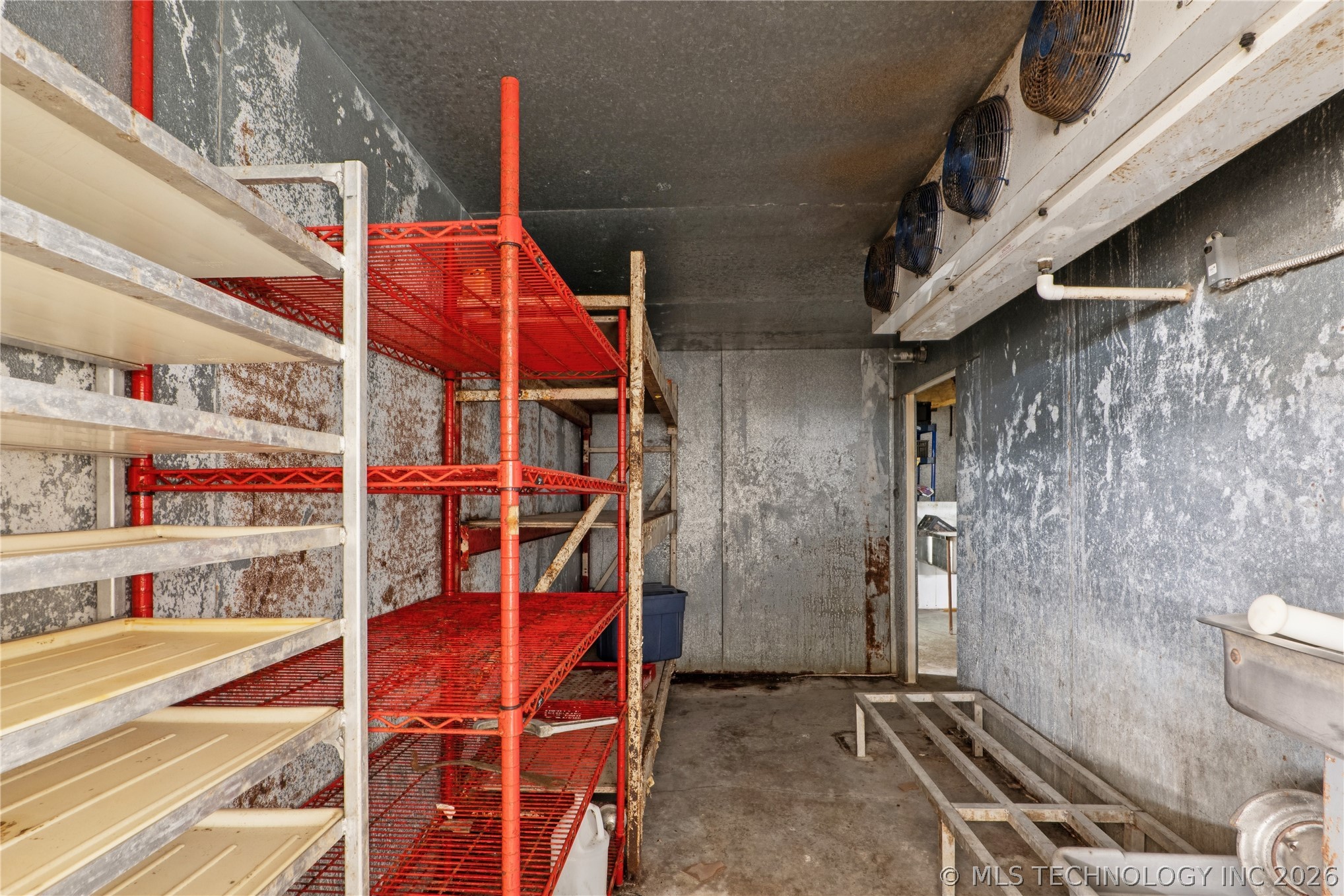 617 Main Street Property Photo 14