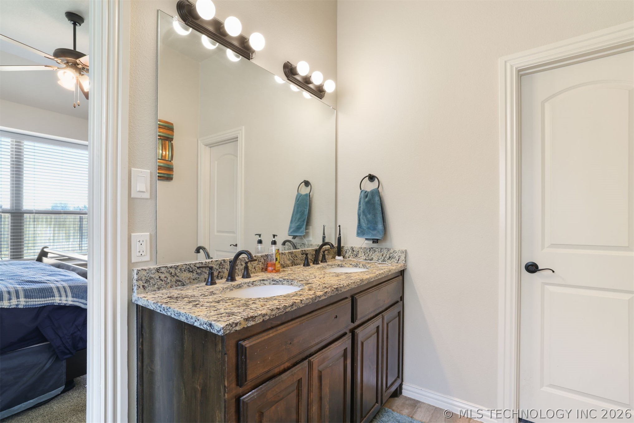 84 Tallgrass Street Property Photo 13