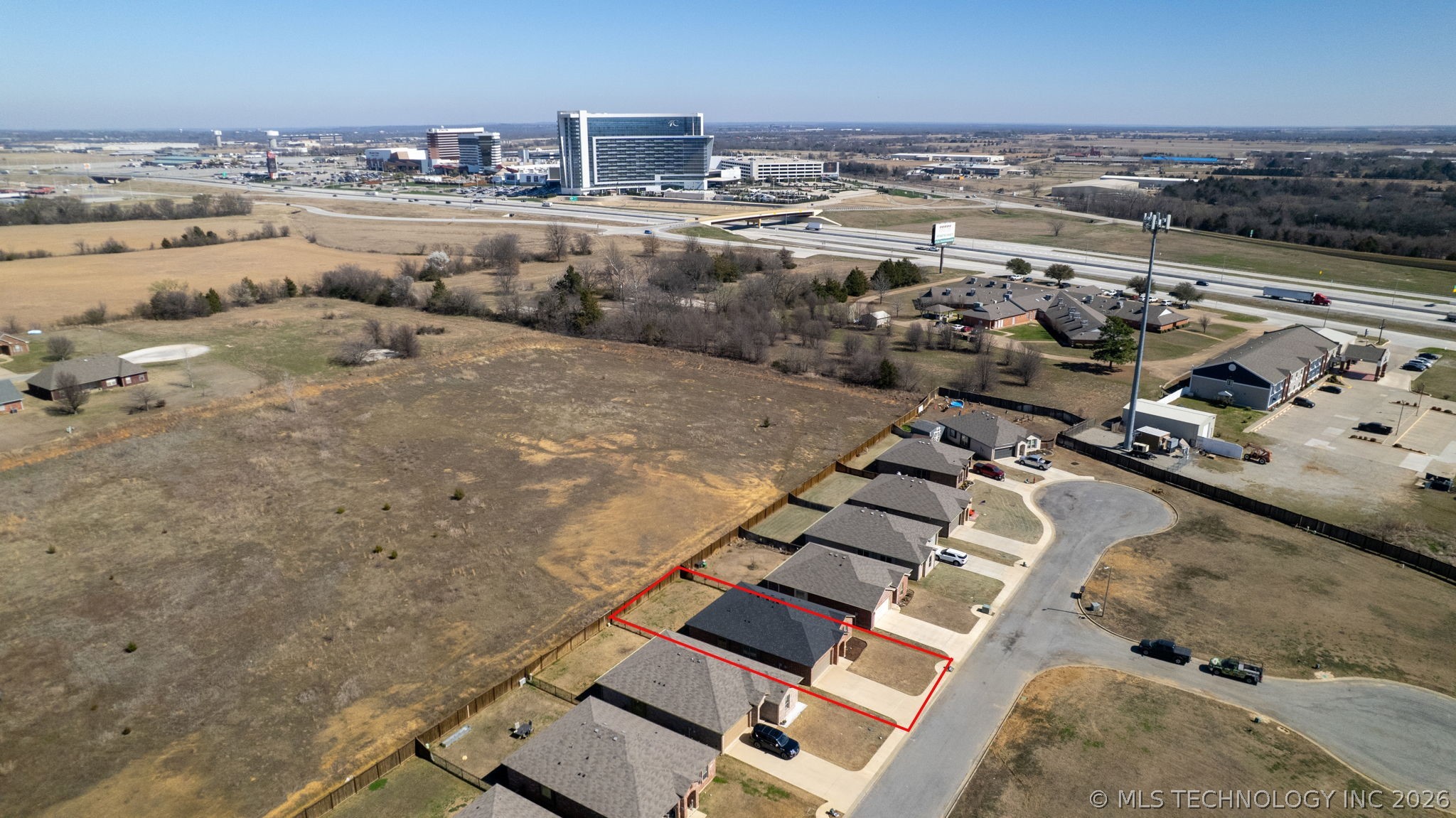 84 Tallgrass Street Property Photo 24