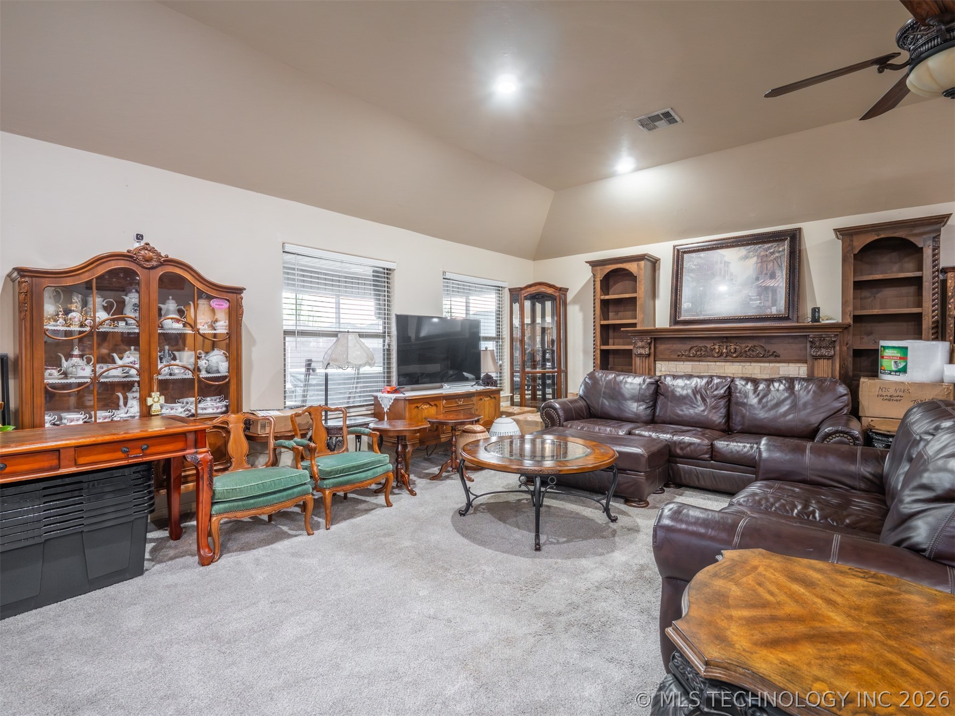 1400 Monarch Drive Property Photo 5