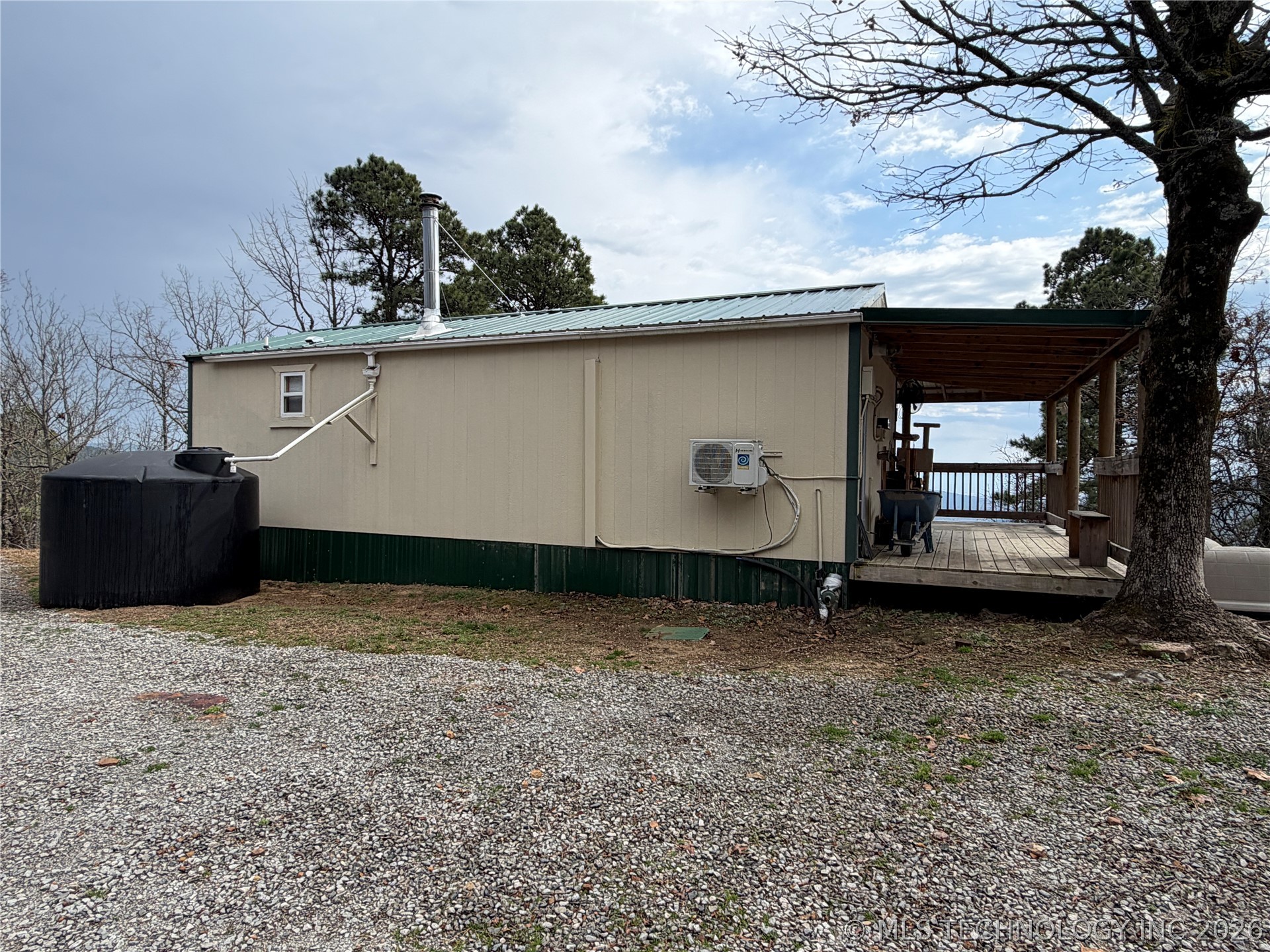 5647 137th Road Property Photo 2