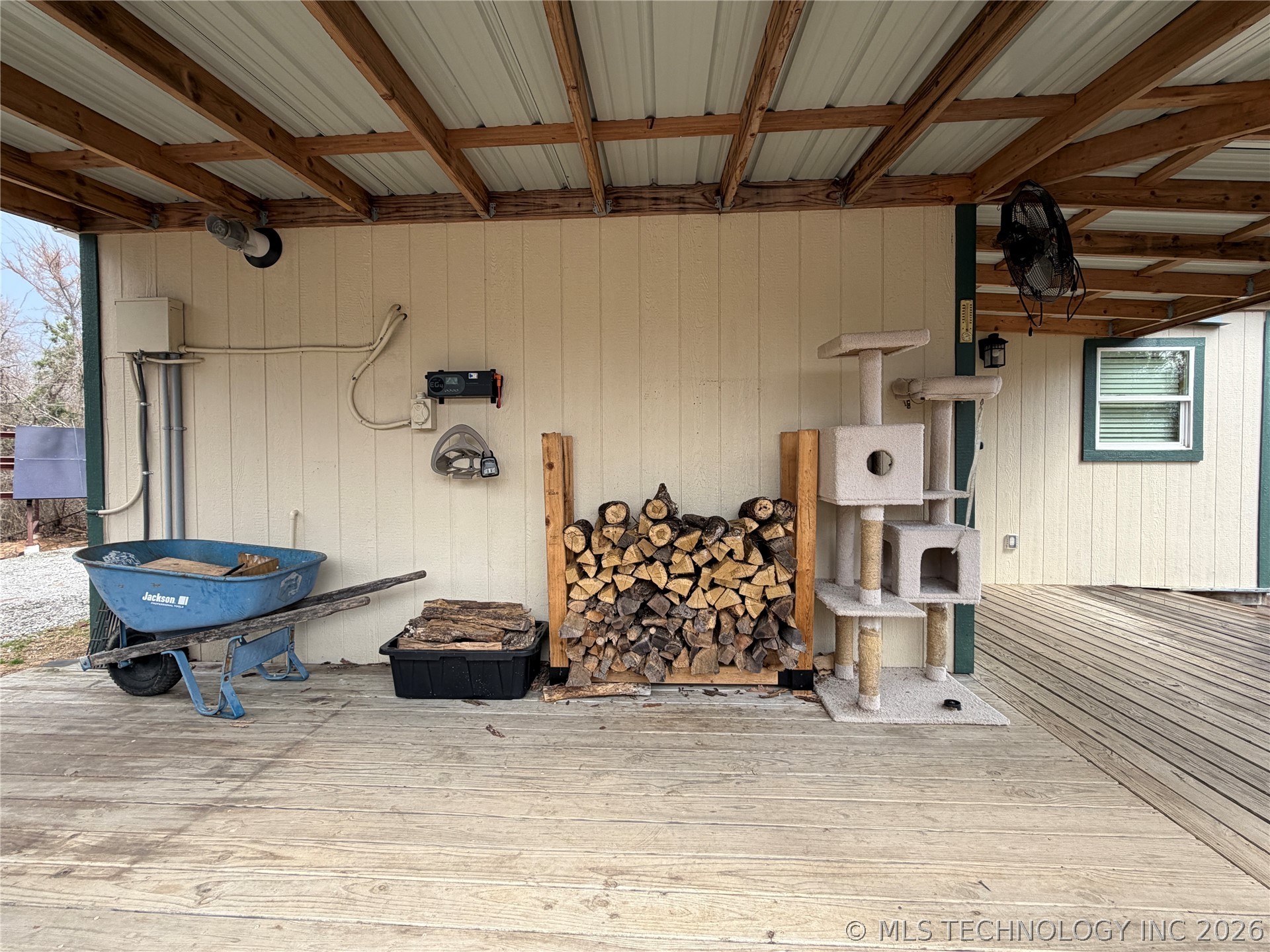 5647 137th Road Property Photo 8