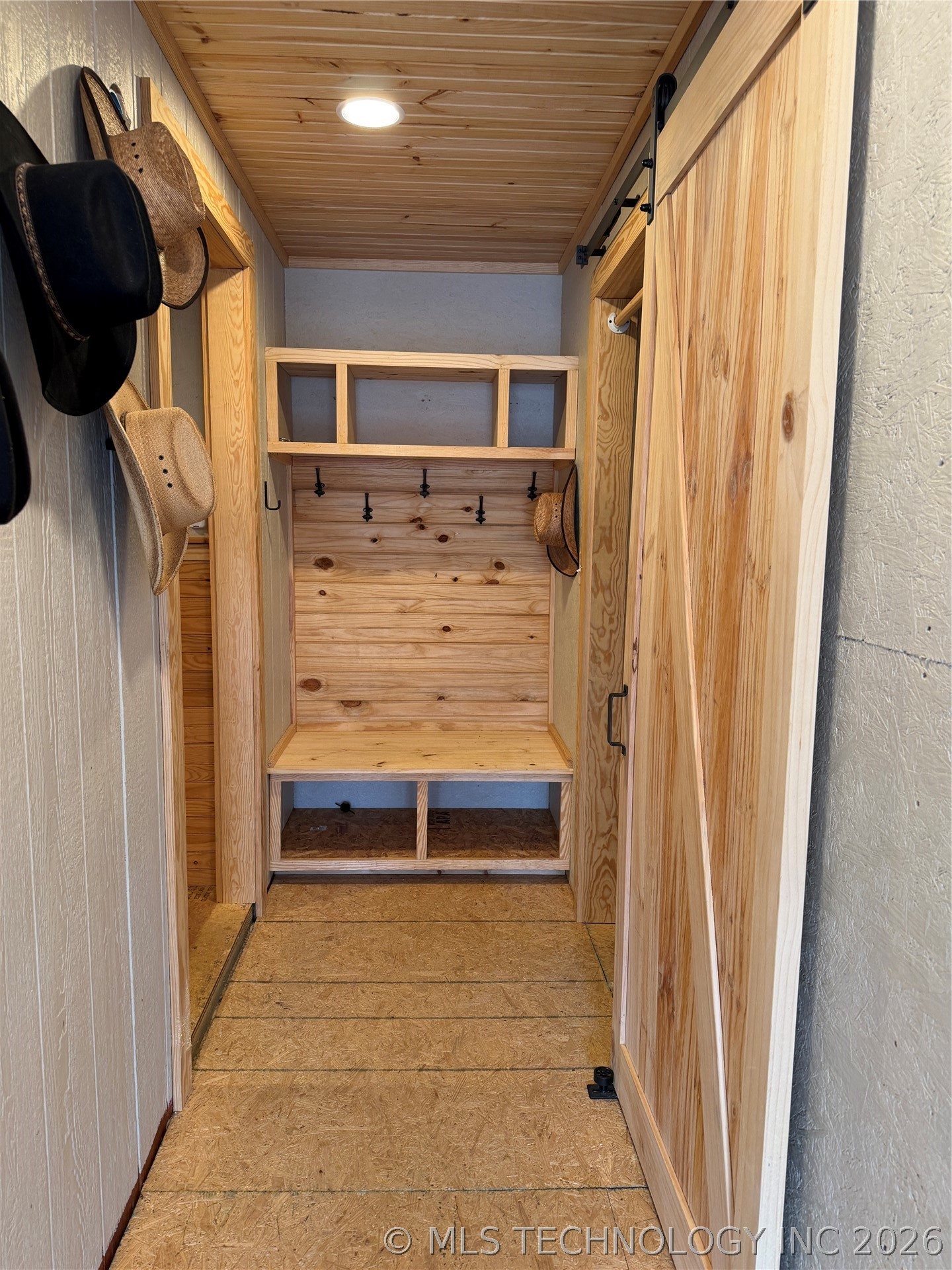 5647 137th Road Property Photo 18