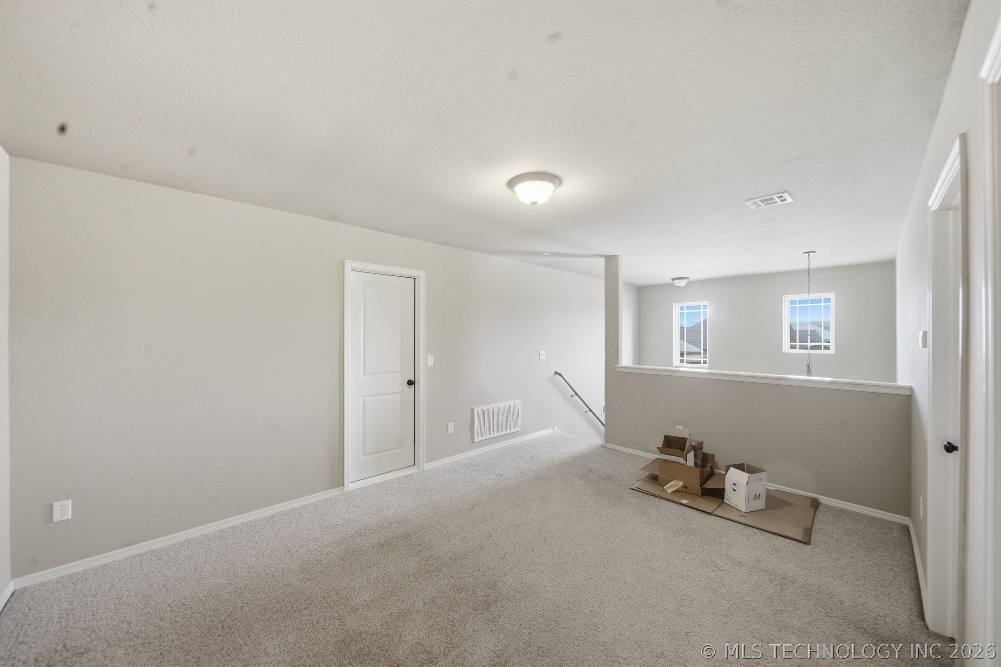 13654 S 87th East Avenue Property Photo 19