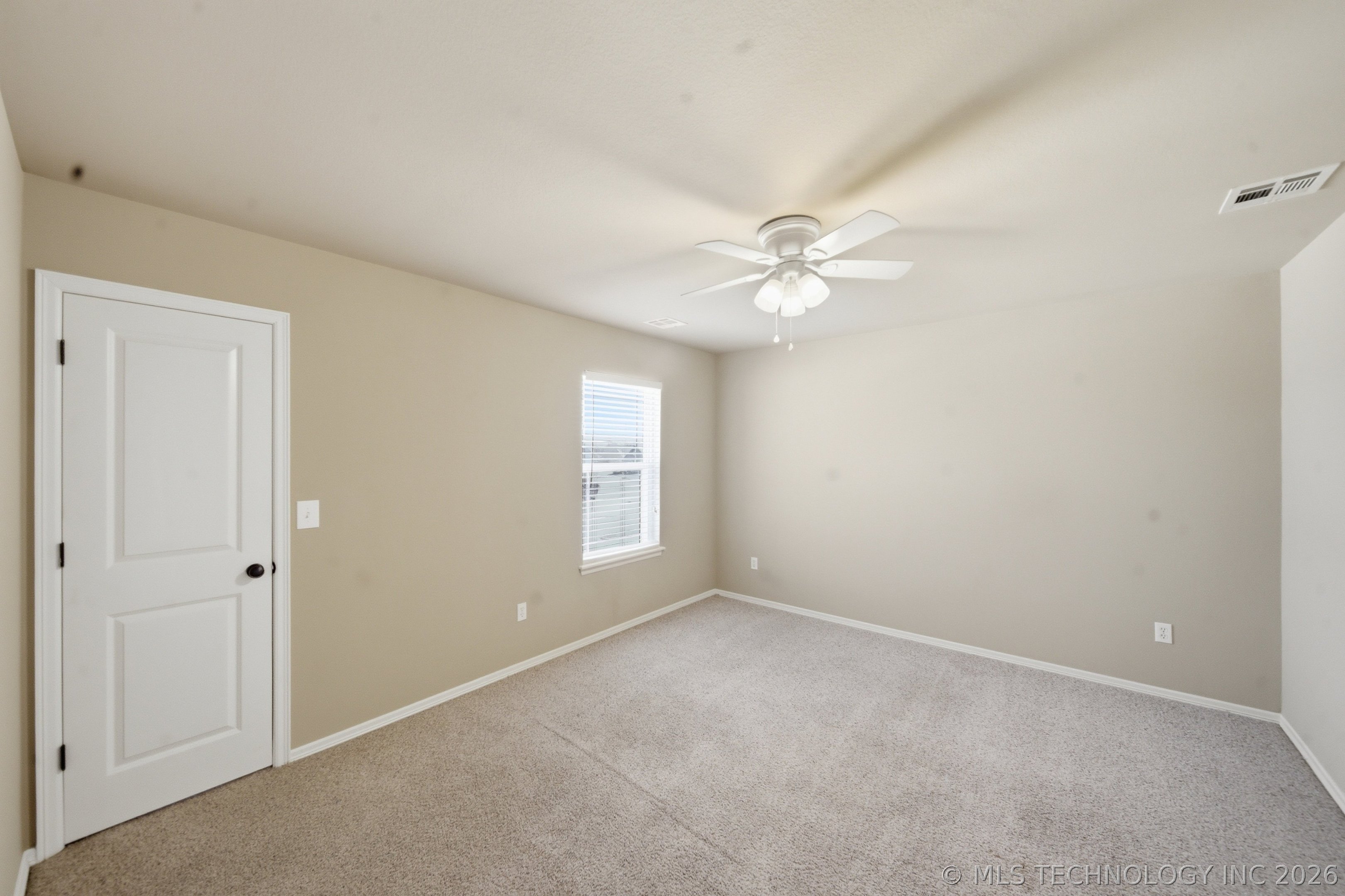 13654 S 87th East Avenue Property Photo 20