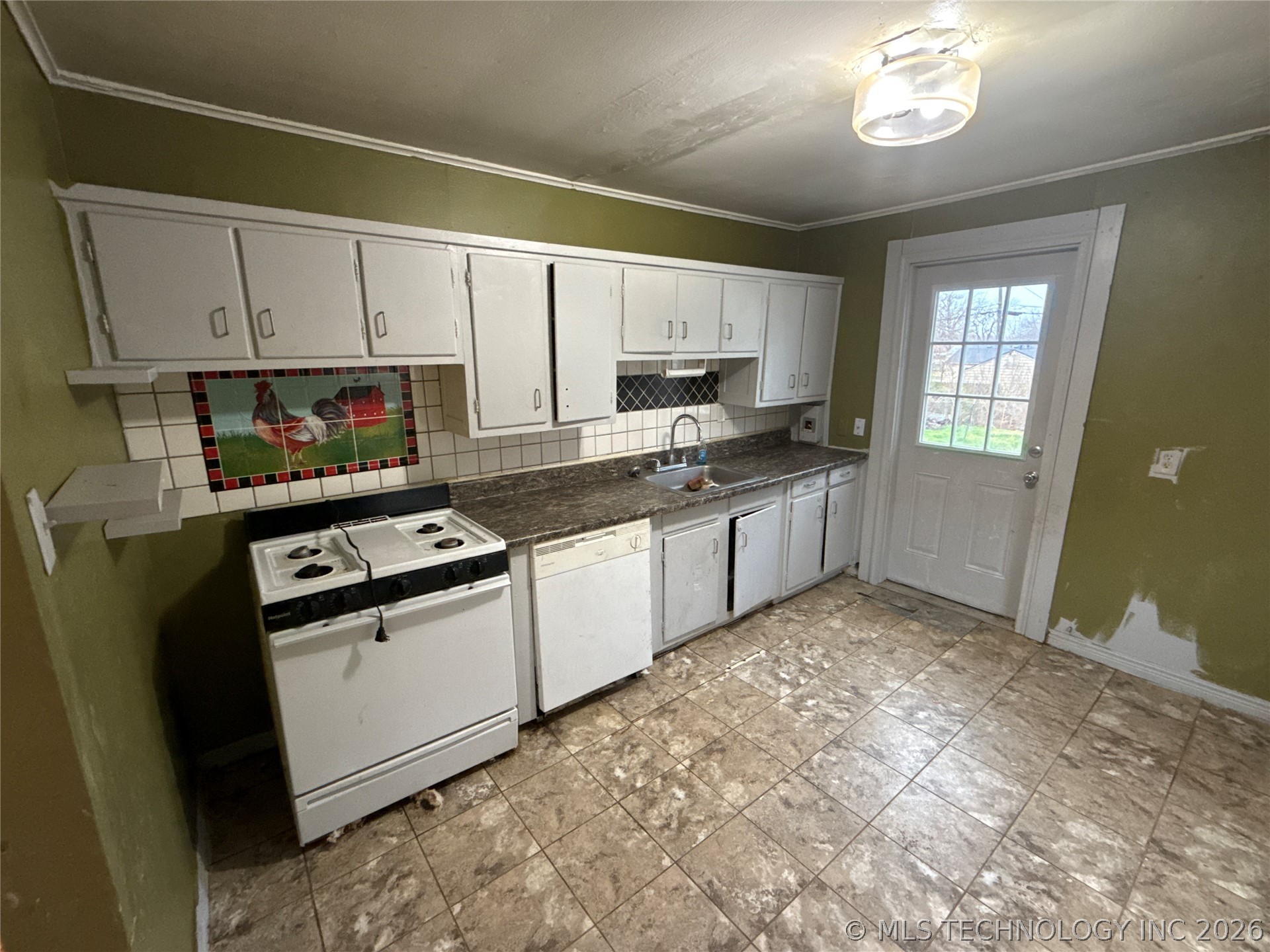 1420 N Vandalia Avenue Property Photo 23