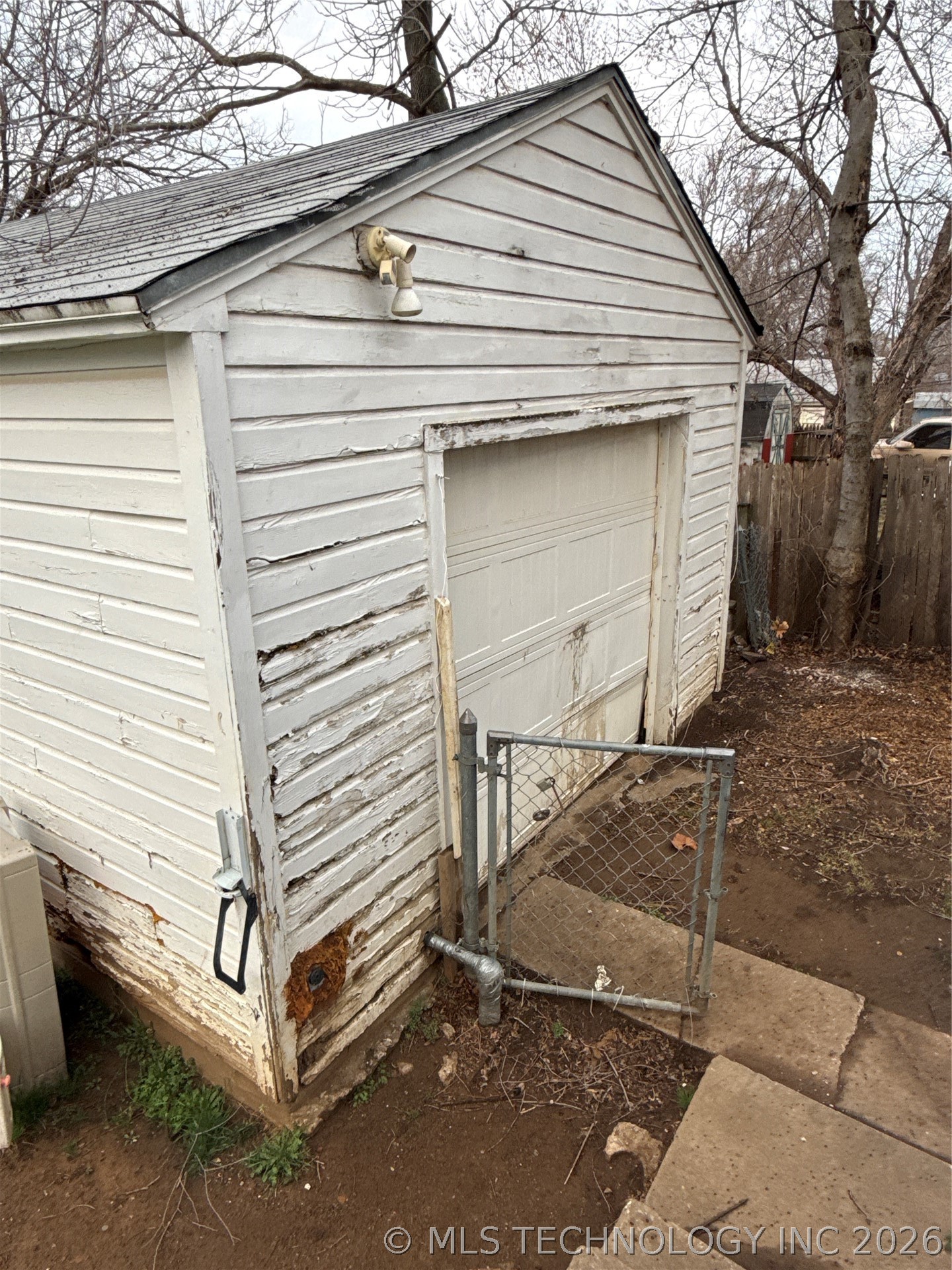 1420 N Vandalia Avenue Property Photo 29
