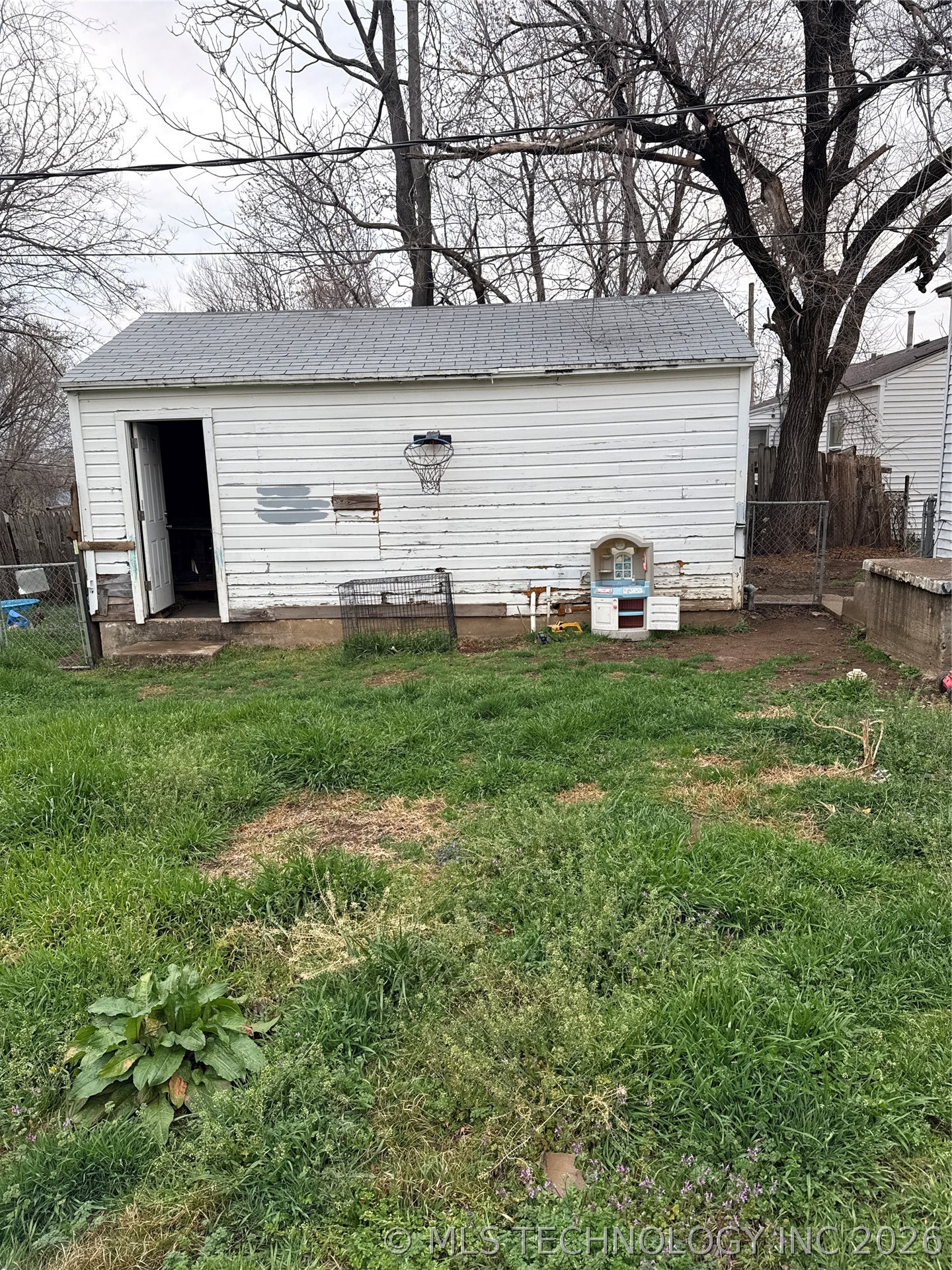 1420 N Vandalia Avenue Property Photo 35