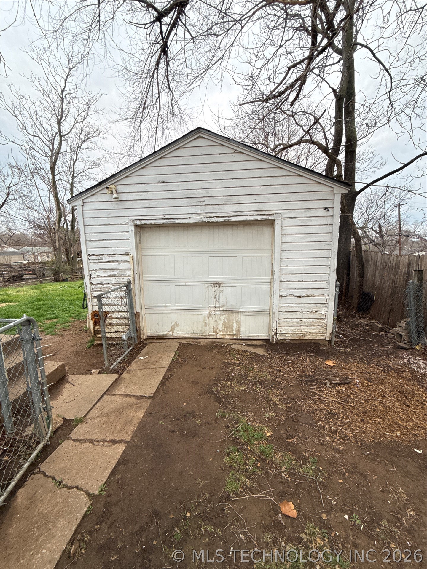 1420 N Vandalia Avenue Property Photo 40