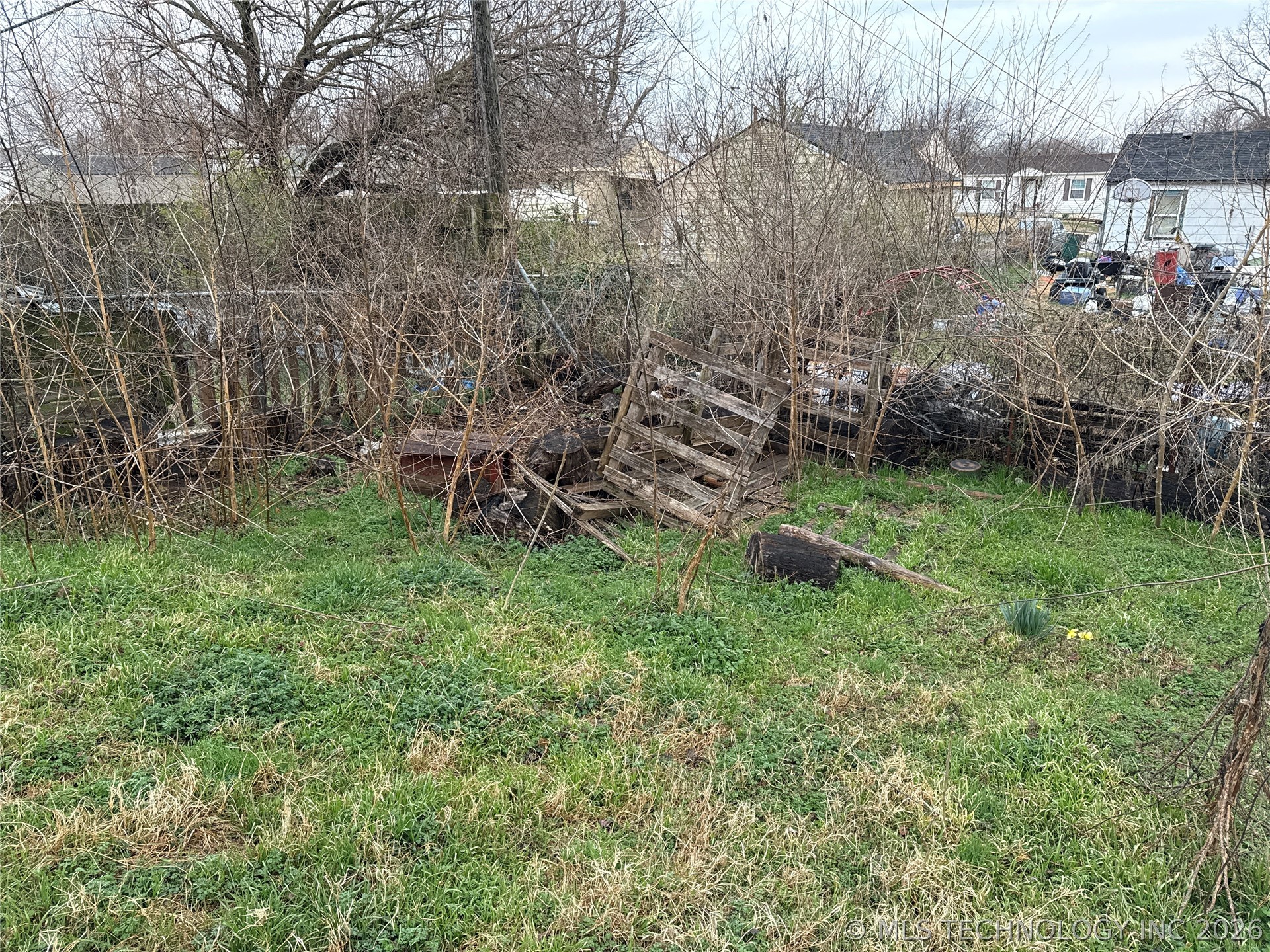 1420 N Vandalia Avenue Property Photo 59
