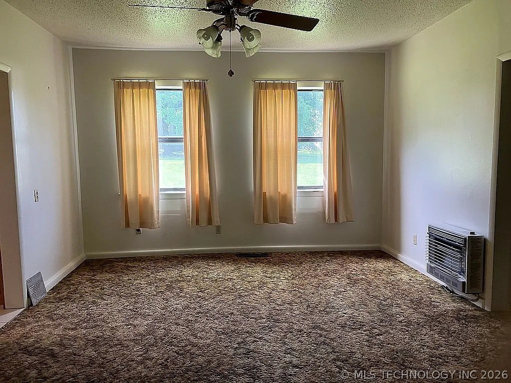 504 S Seminole Property Photo 3