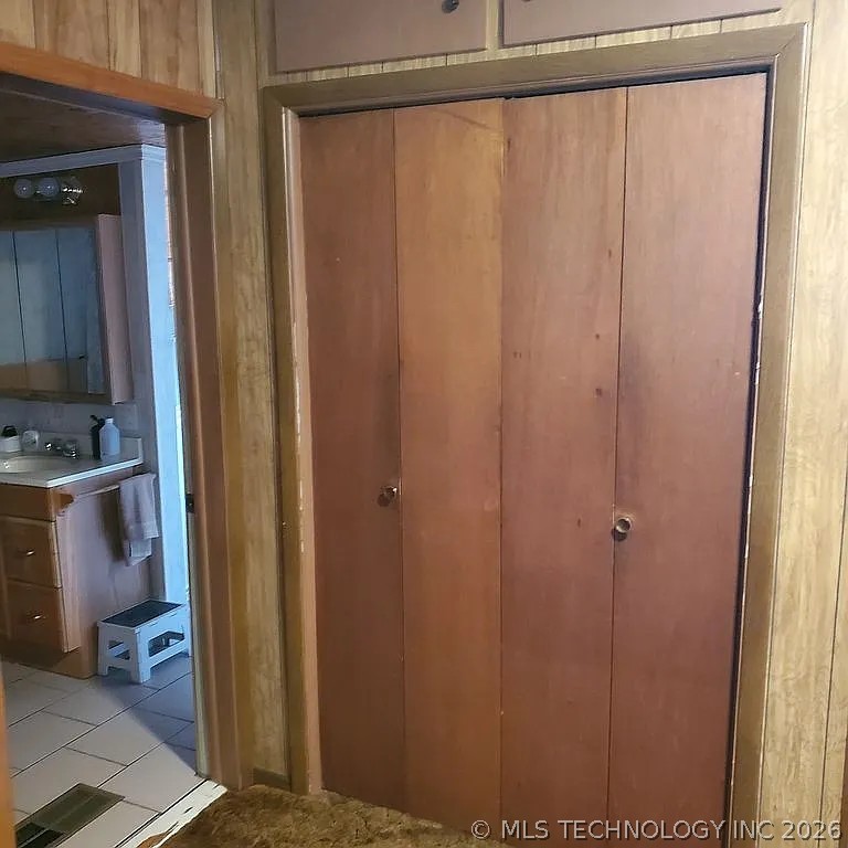 504 S Seminole Property Photo 21