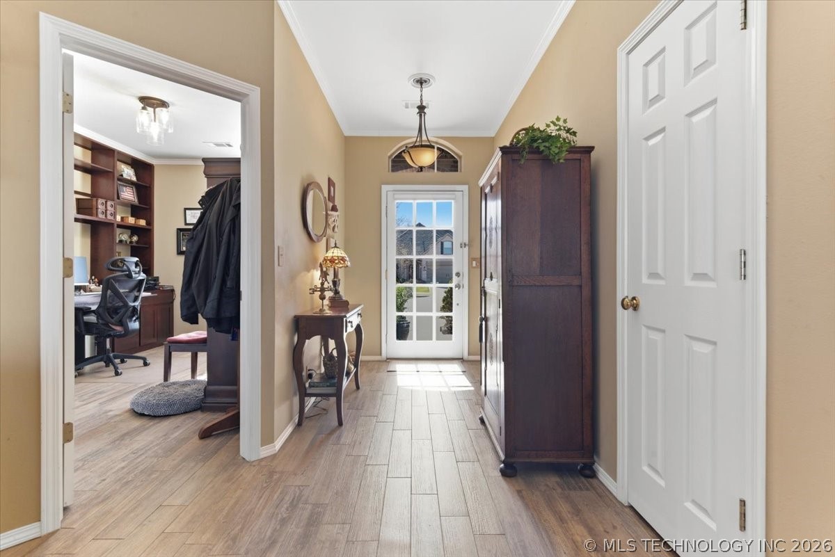 3204 W Freeport Street Property Photo 4