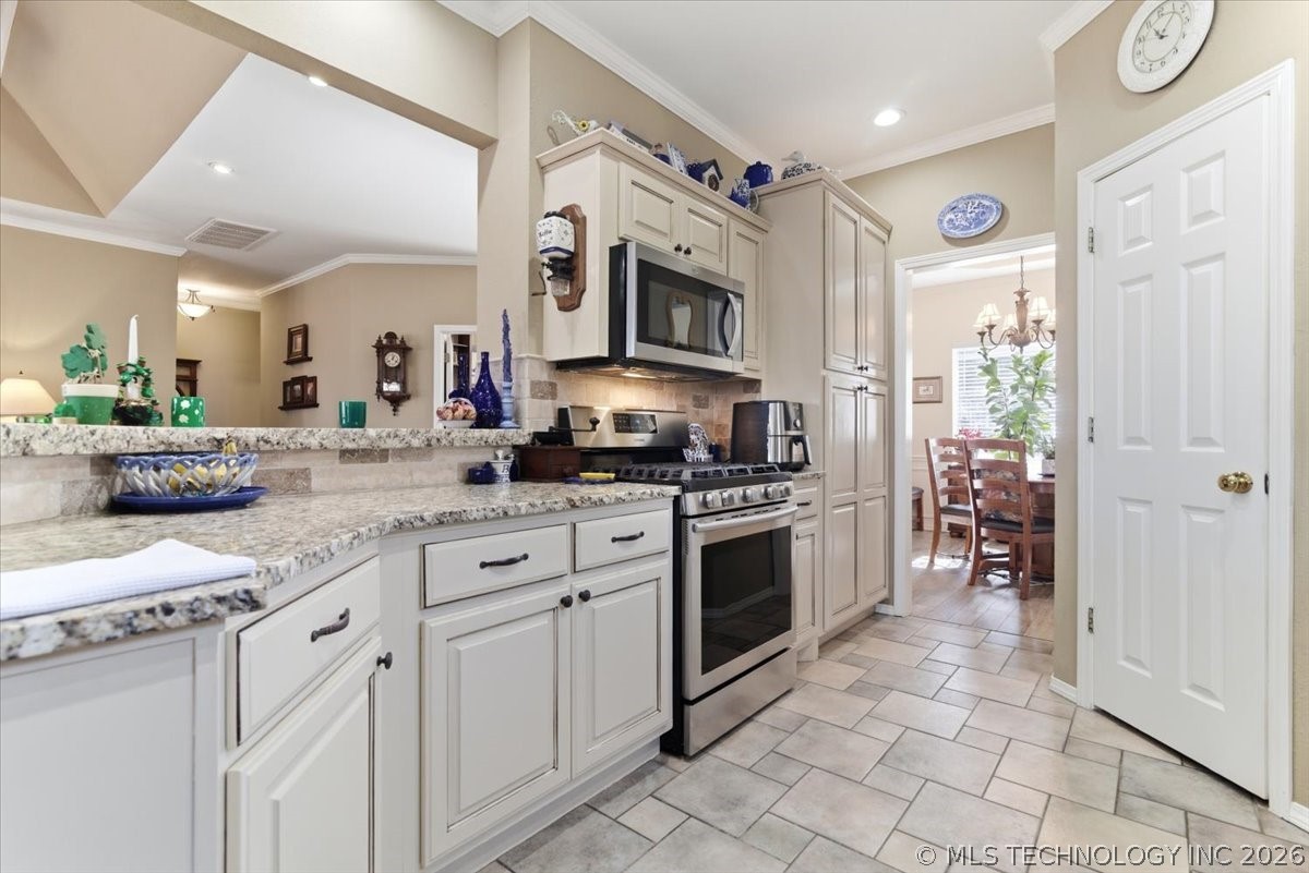 3204 W Freeport Street Property Photo 7