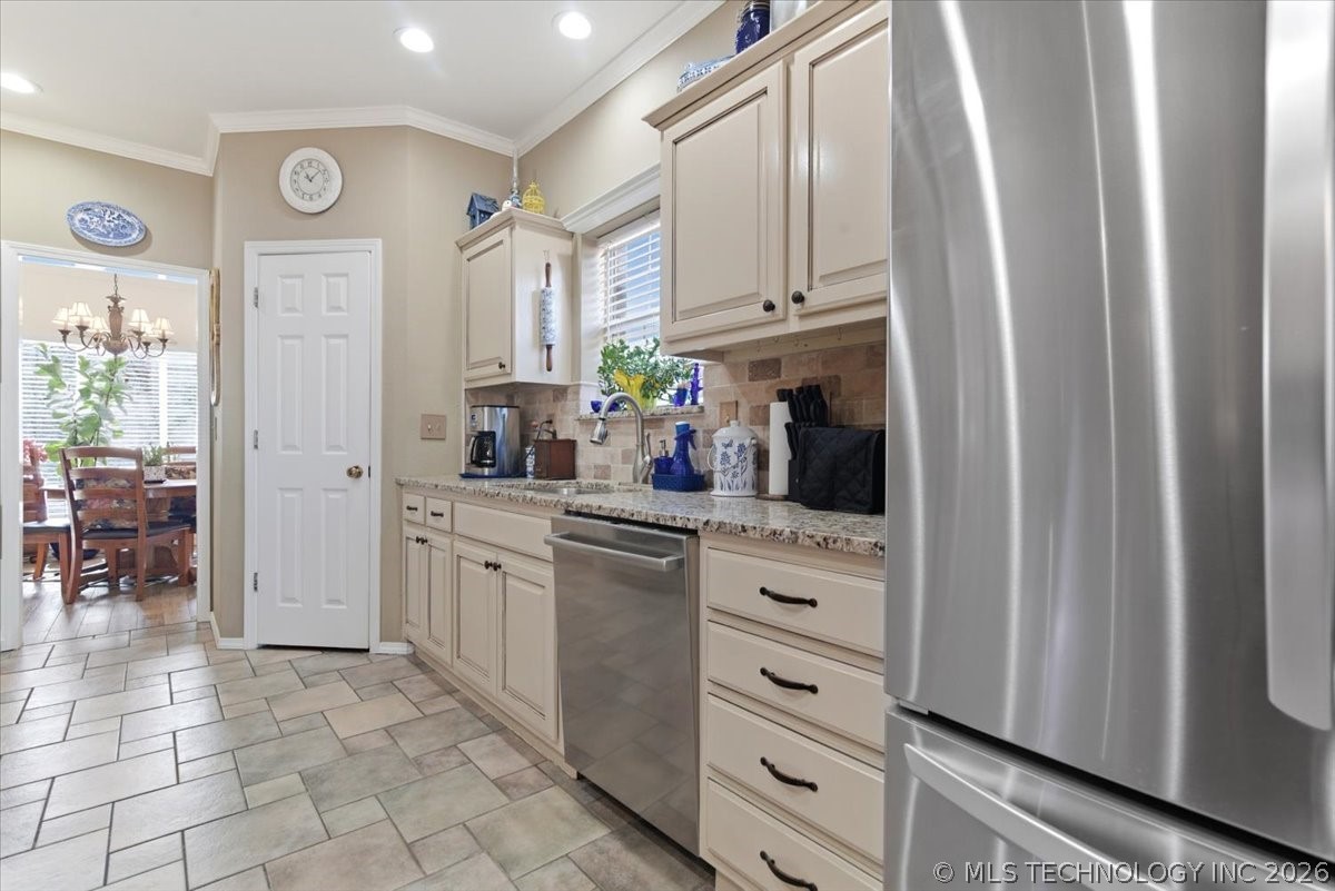 3204 W Freeport Street Property Photo 8