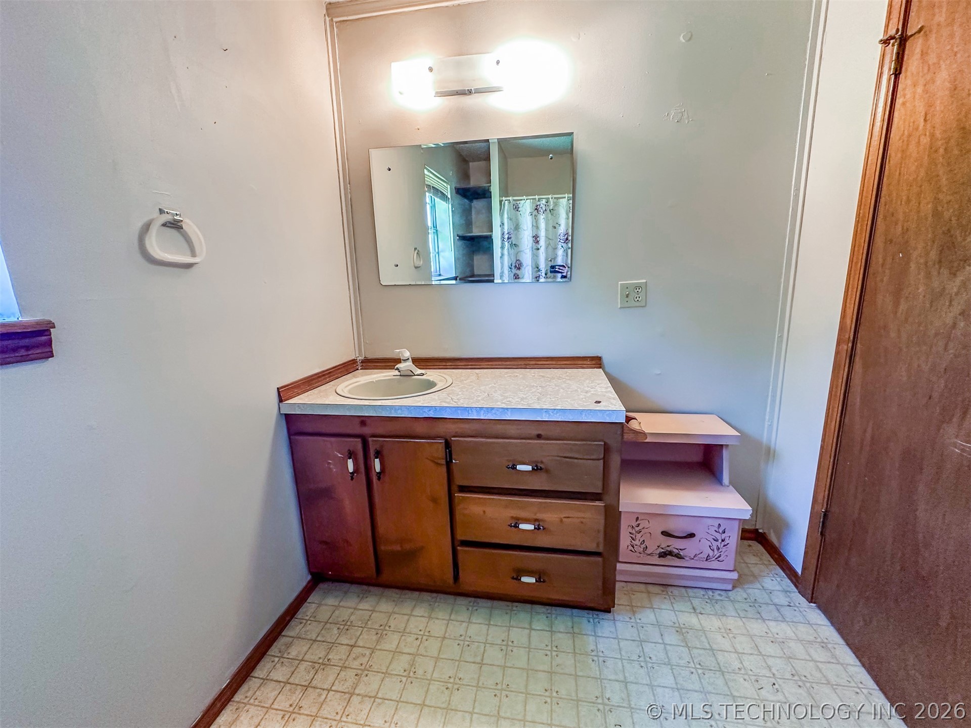 109948 S 4155 Road Property Photo 20