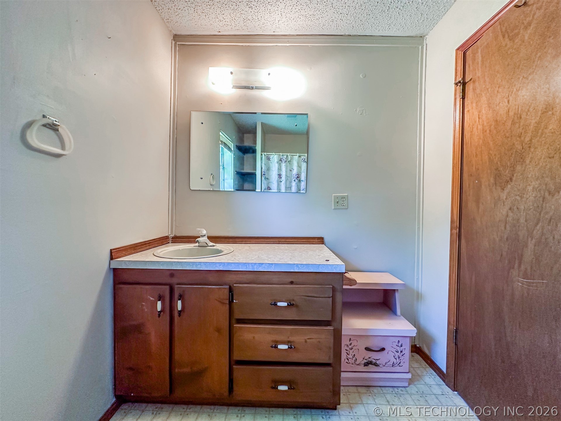 109948 S 4155 Road Property Photo 26