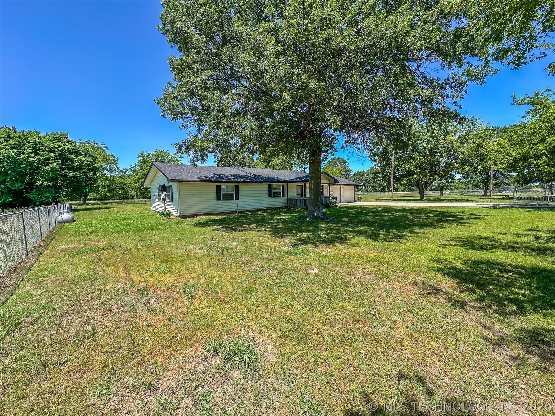 109948 S 4155 Road Property Photo 49
