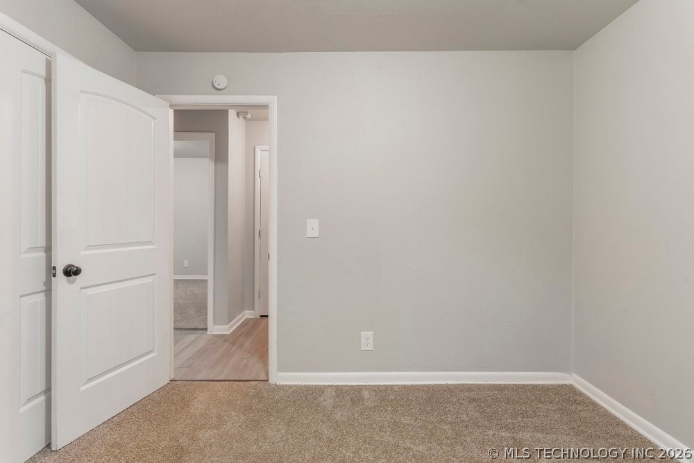 552 E 55th Place N Property Photo 19