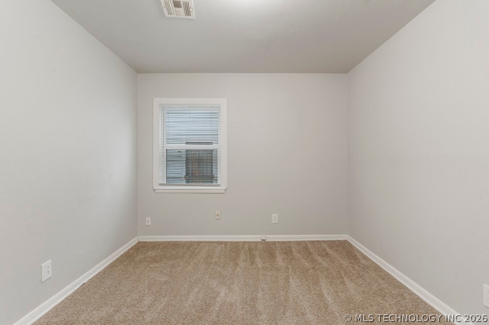552 E 55th Place N Property Photo 20