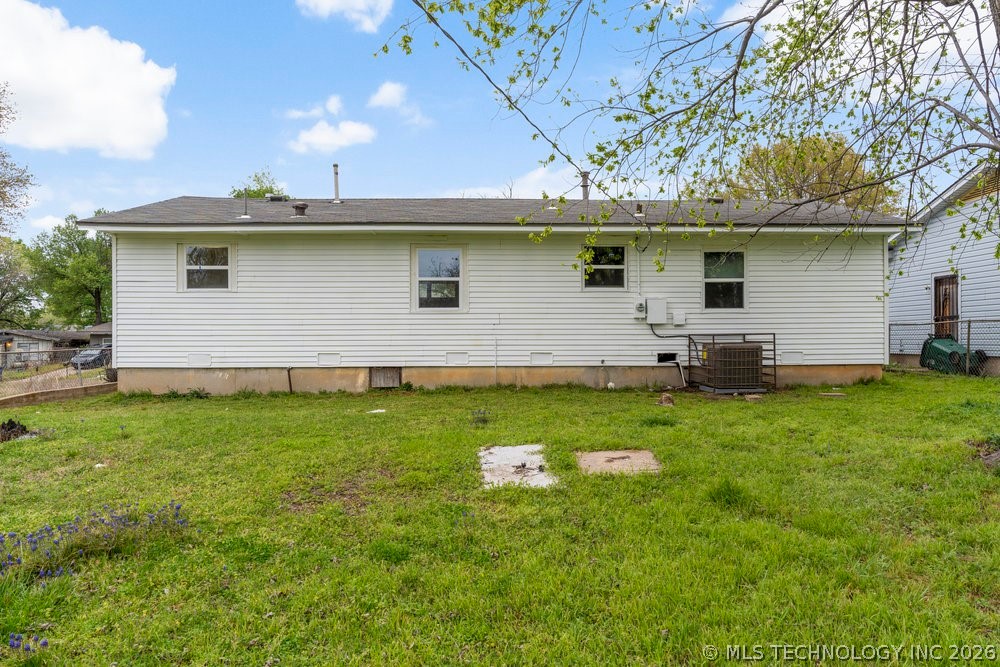 552 E 55th Place N Property Photo 24