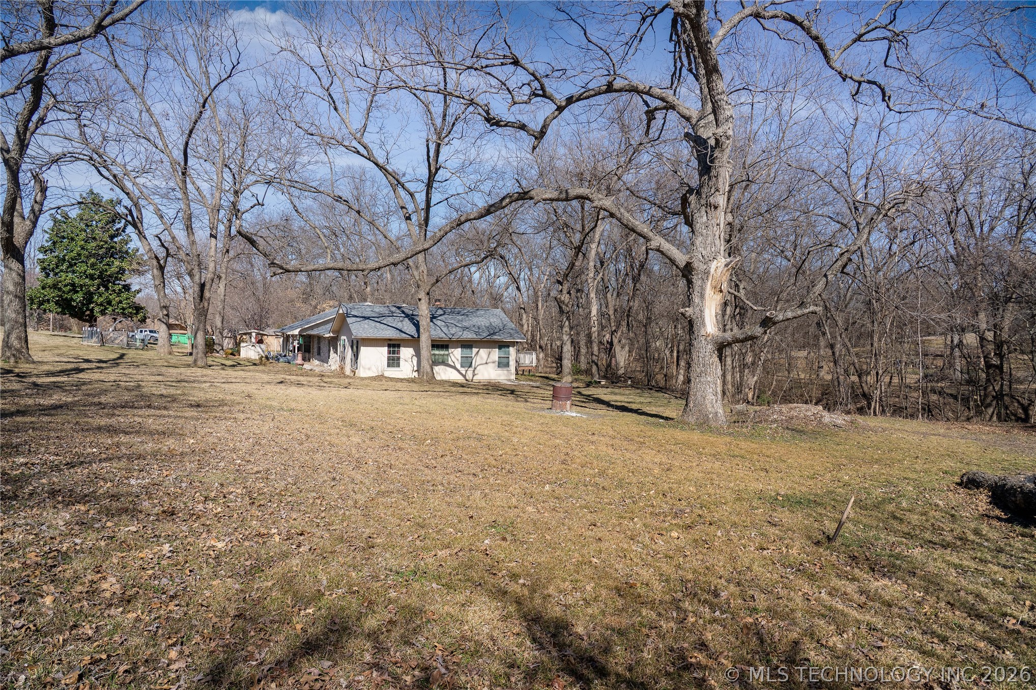 10951 S 209th East Avenue Property Photo 2