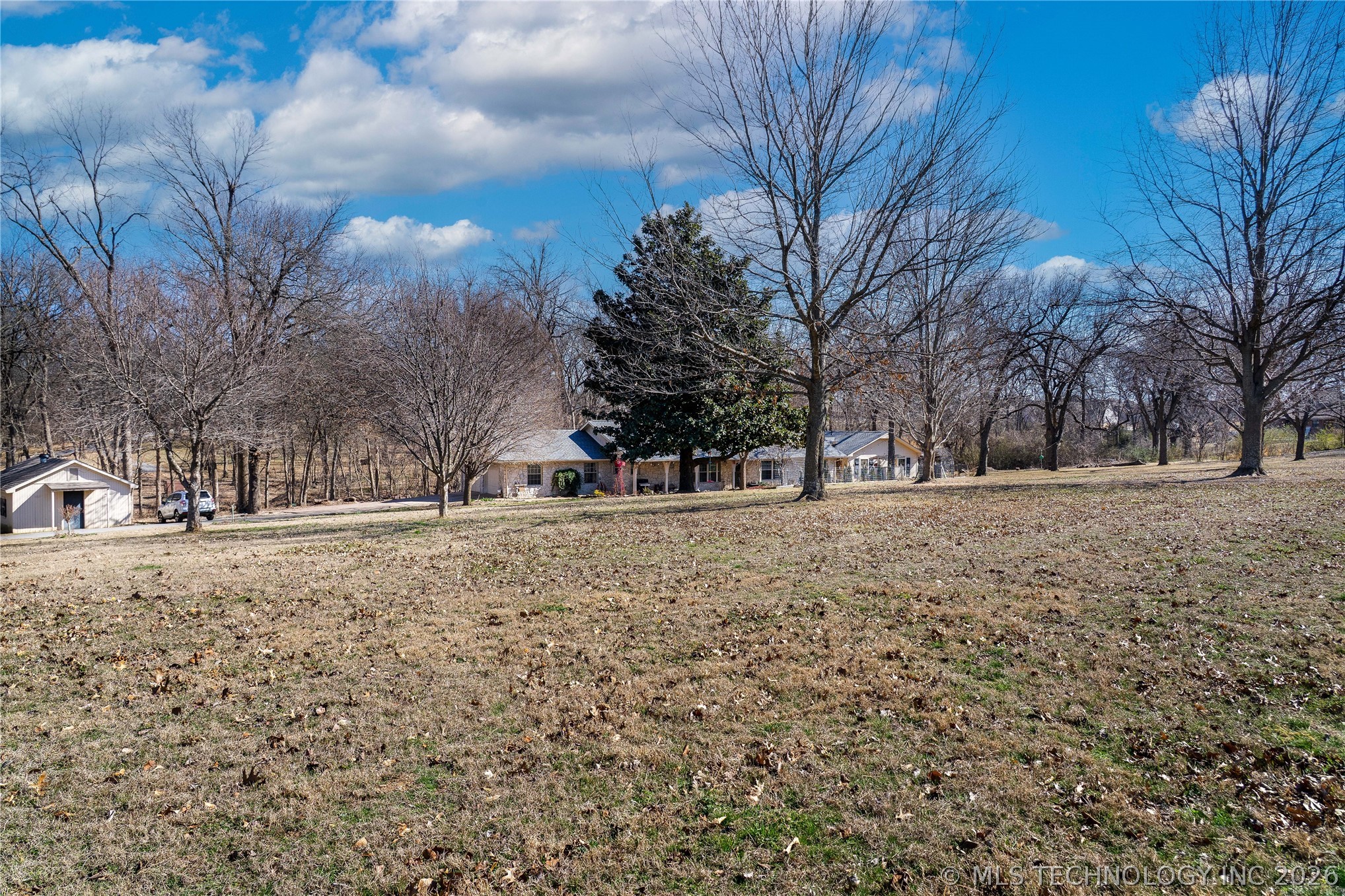 10951 S 209th East Avenue Property Photo 4