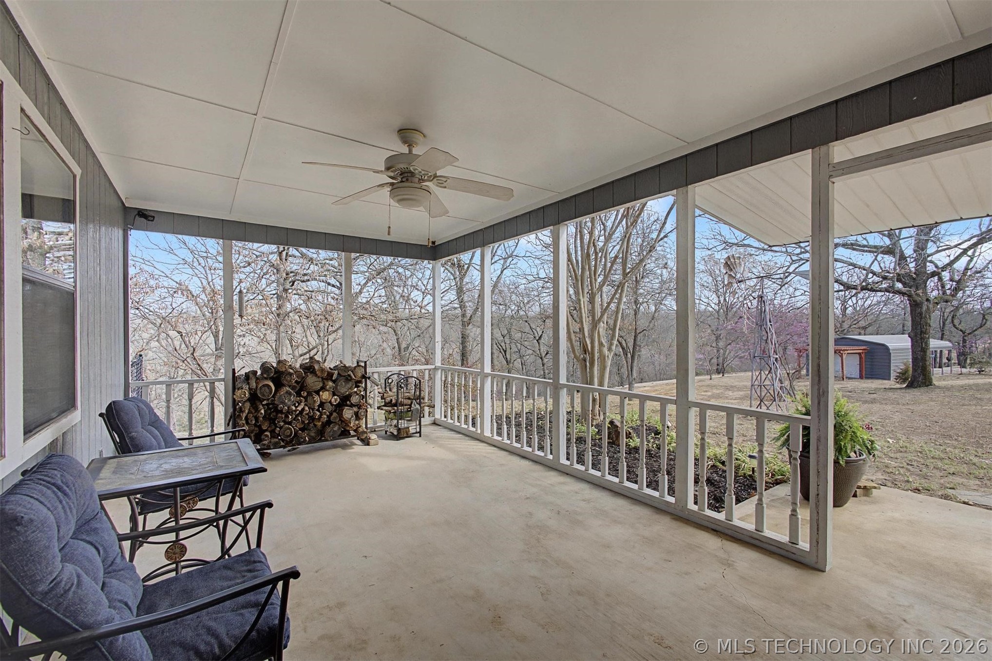 5328 Monroe Road Property Photo 3