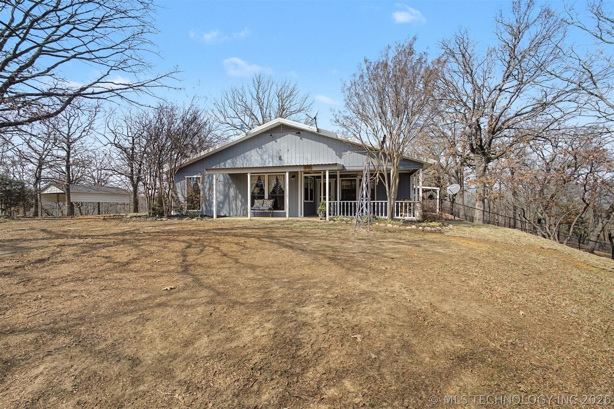 5328 Monroe Road Property Photo 4