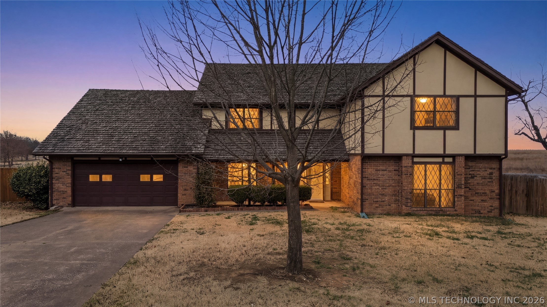 438 Chisholm Circle Property Photo 3