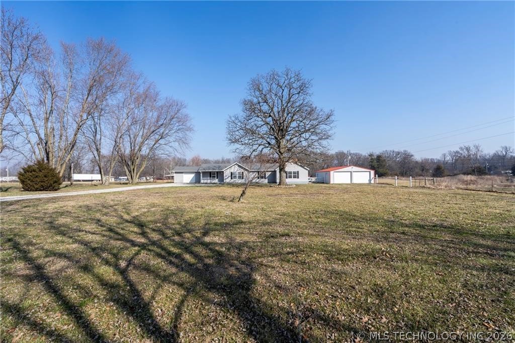 23586 116 Highway Property Photo 1
