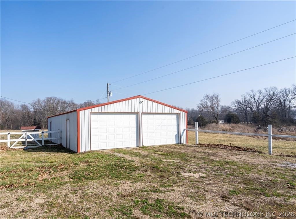 23586 116 Highway Property Photo 4