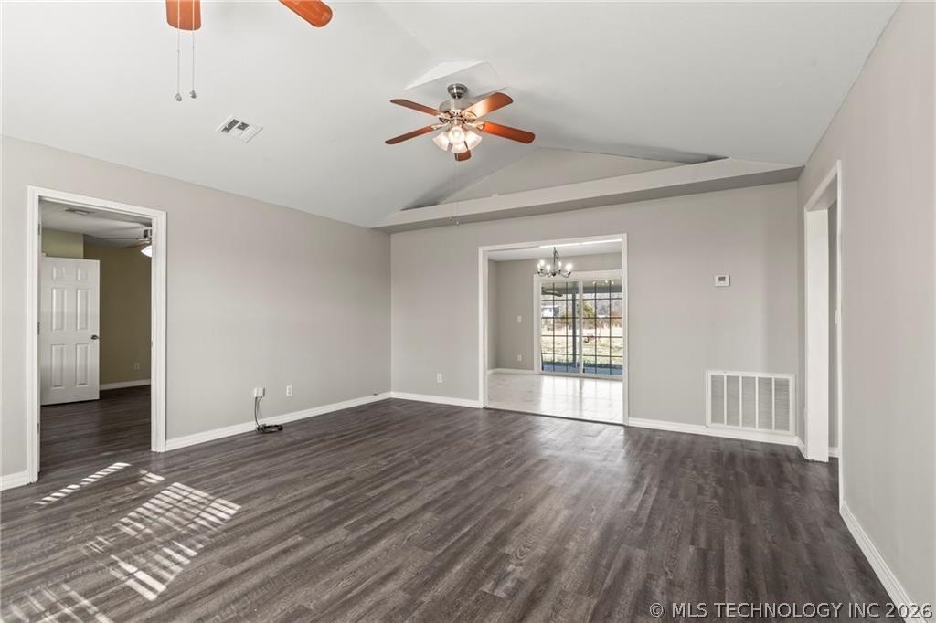 23586 116 Highway Property Photo 8