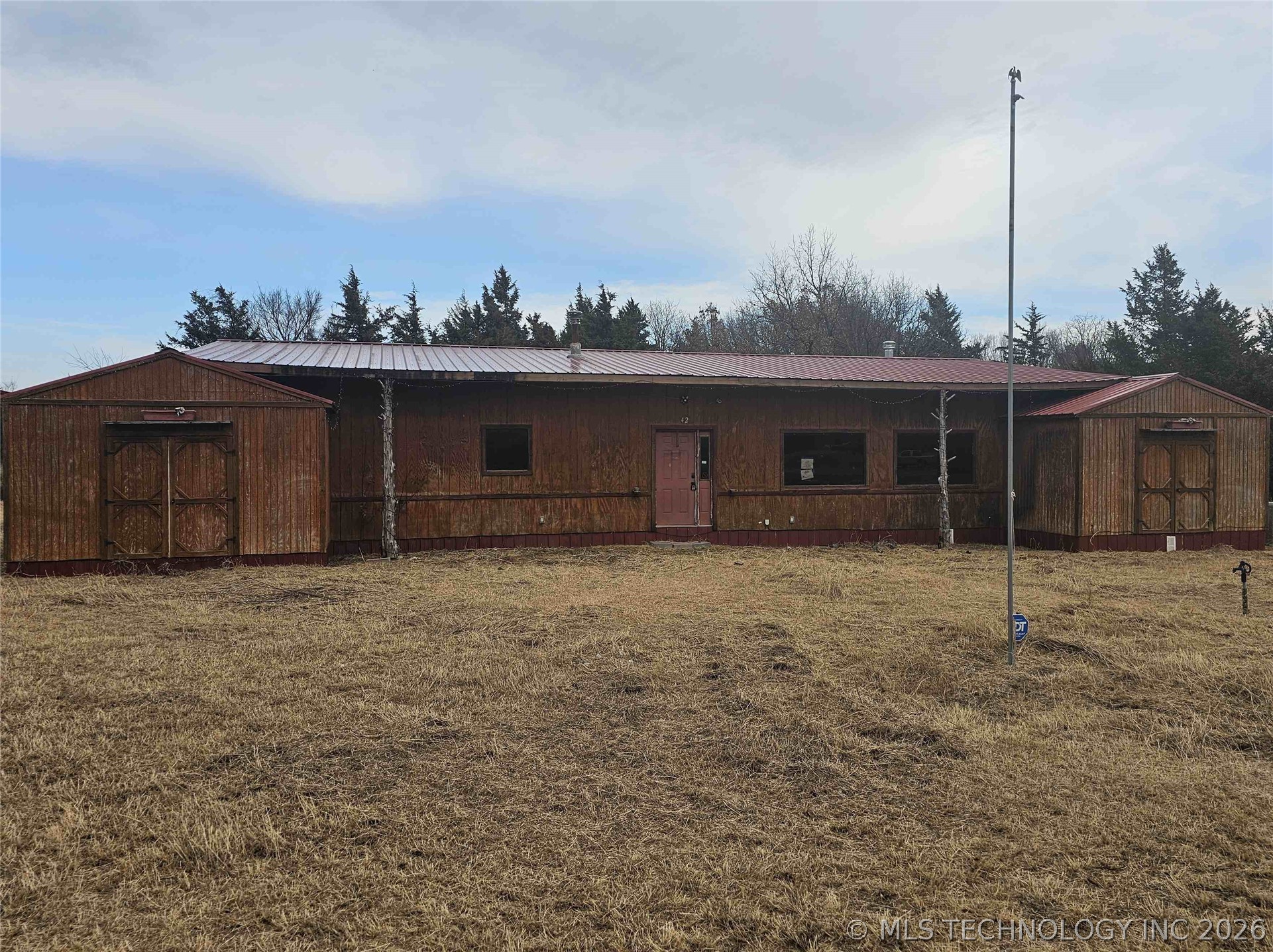 42 Greenbriar Avenue Property Photo 1