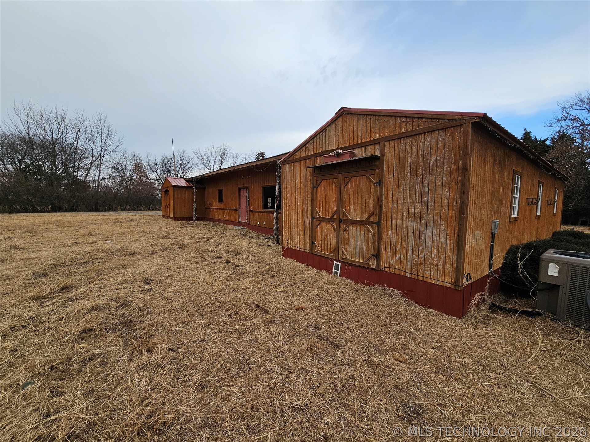 42 Greenbriar Avenue Property Photo 9