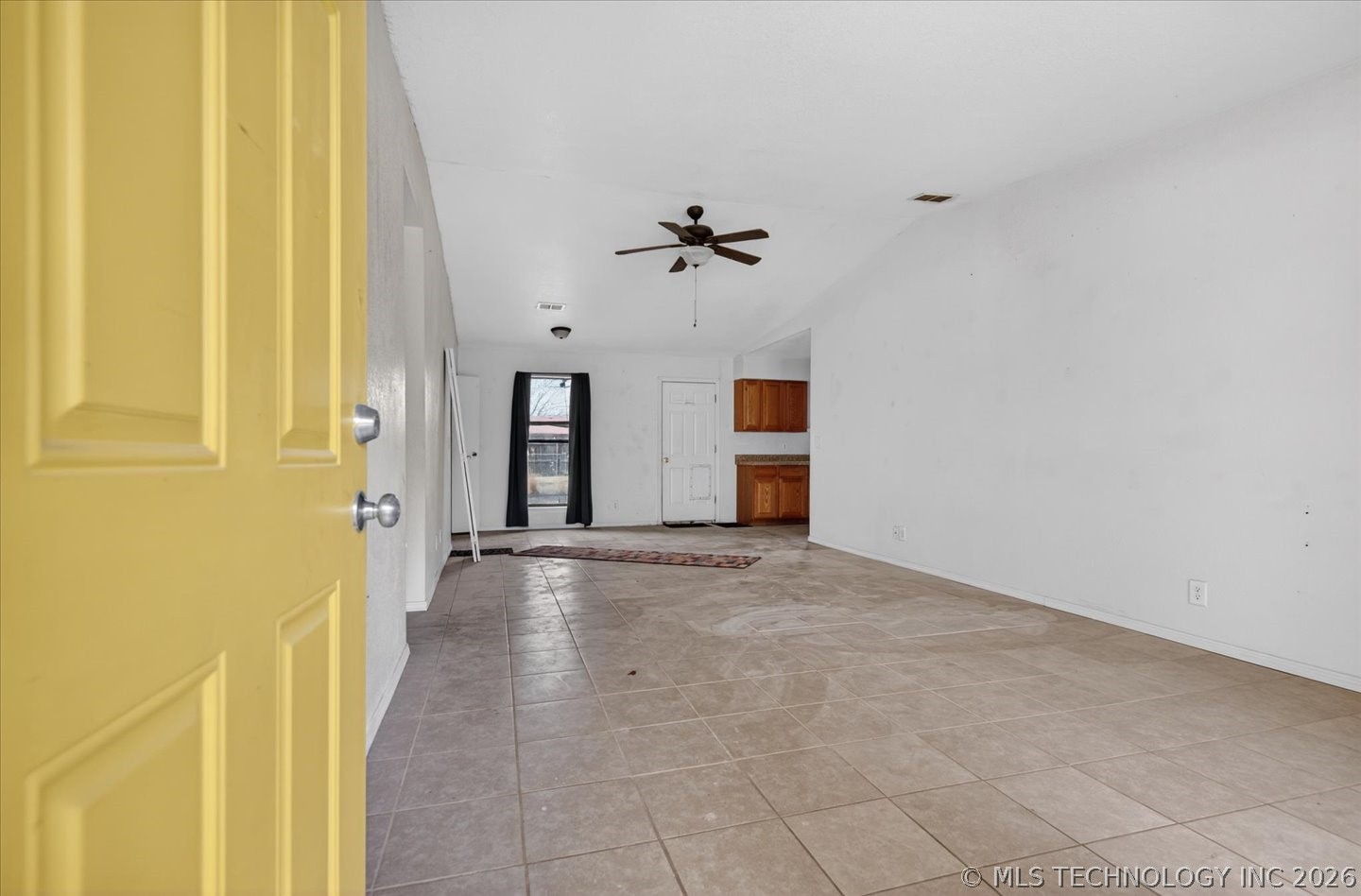 507 Highland Drive Property Photo 4