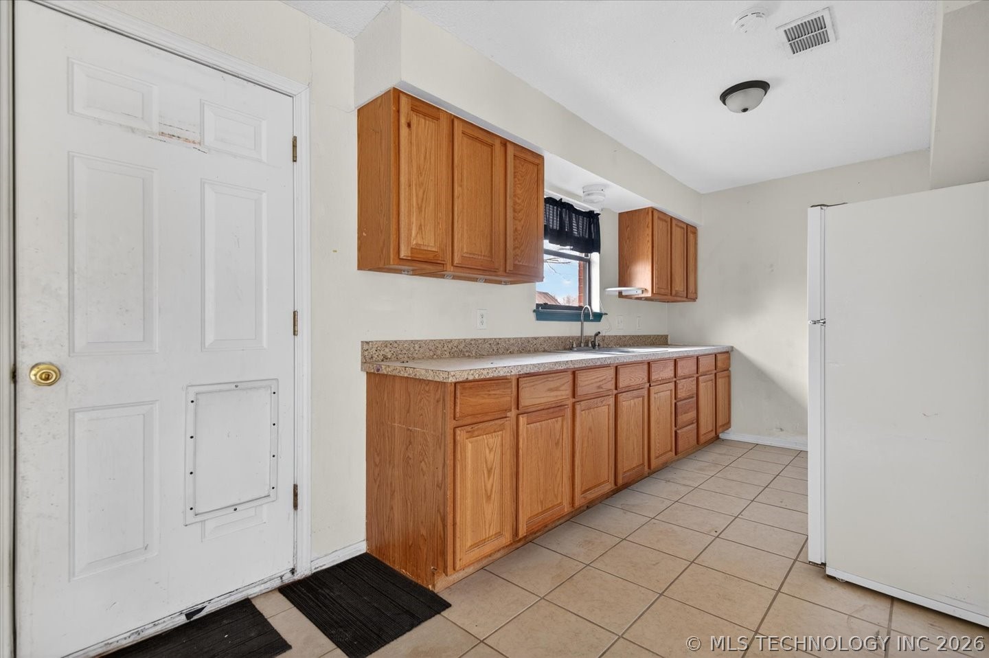 507 Highland Drive Property Photo 7