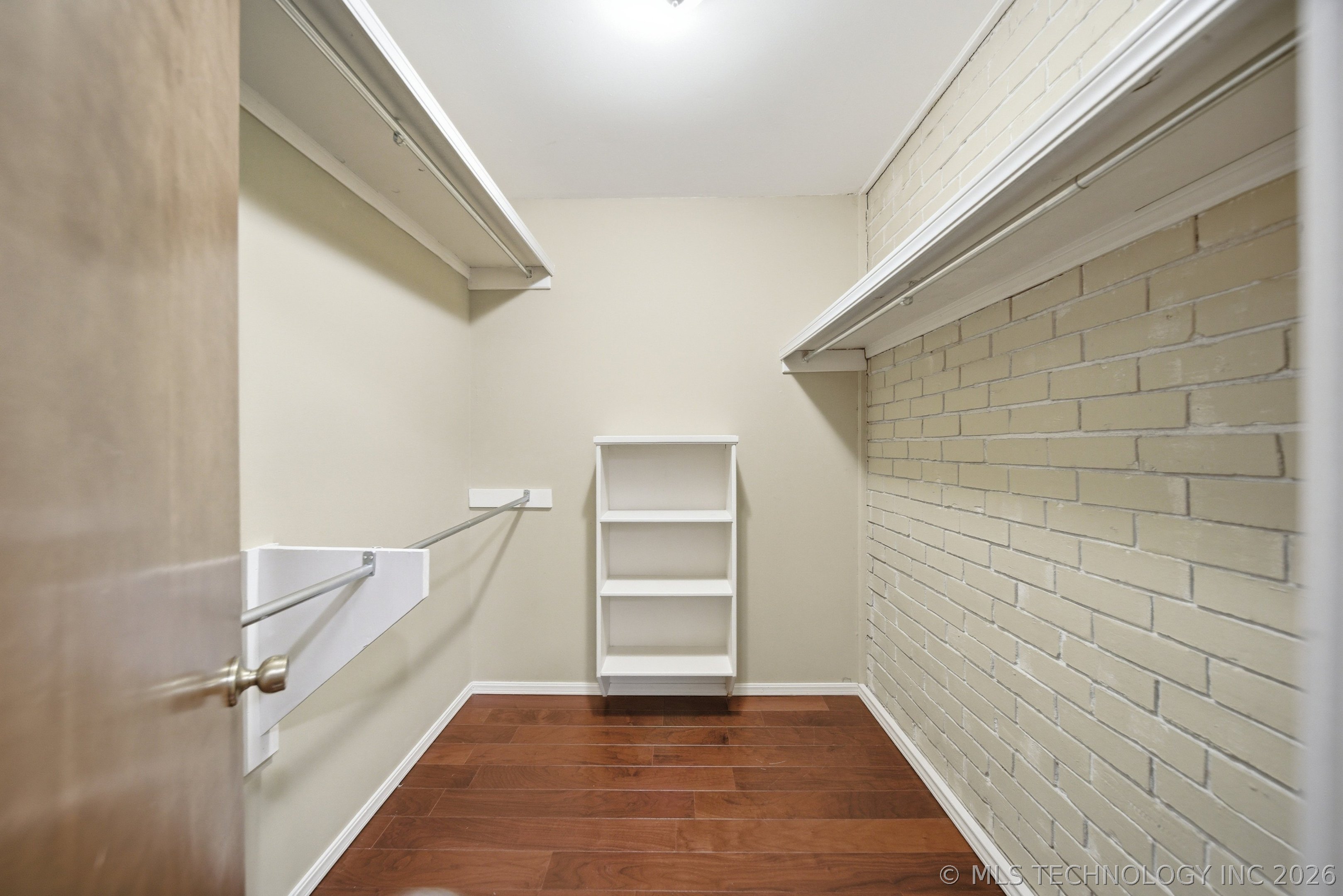 215 W 18th Street 17 Property Photo 15