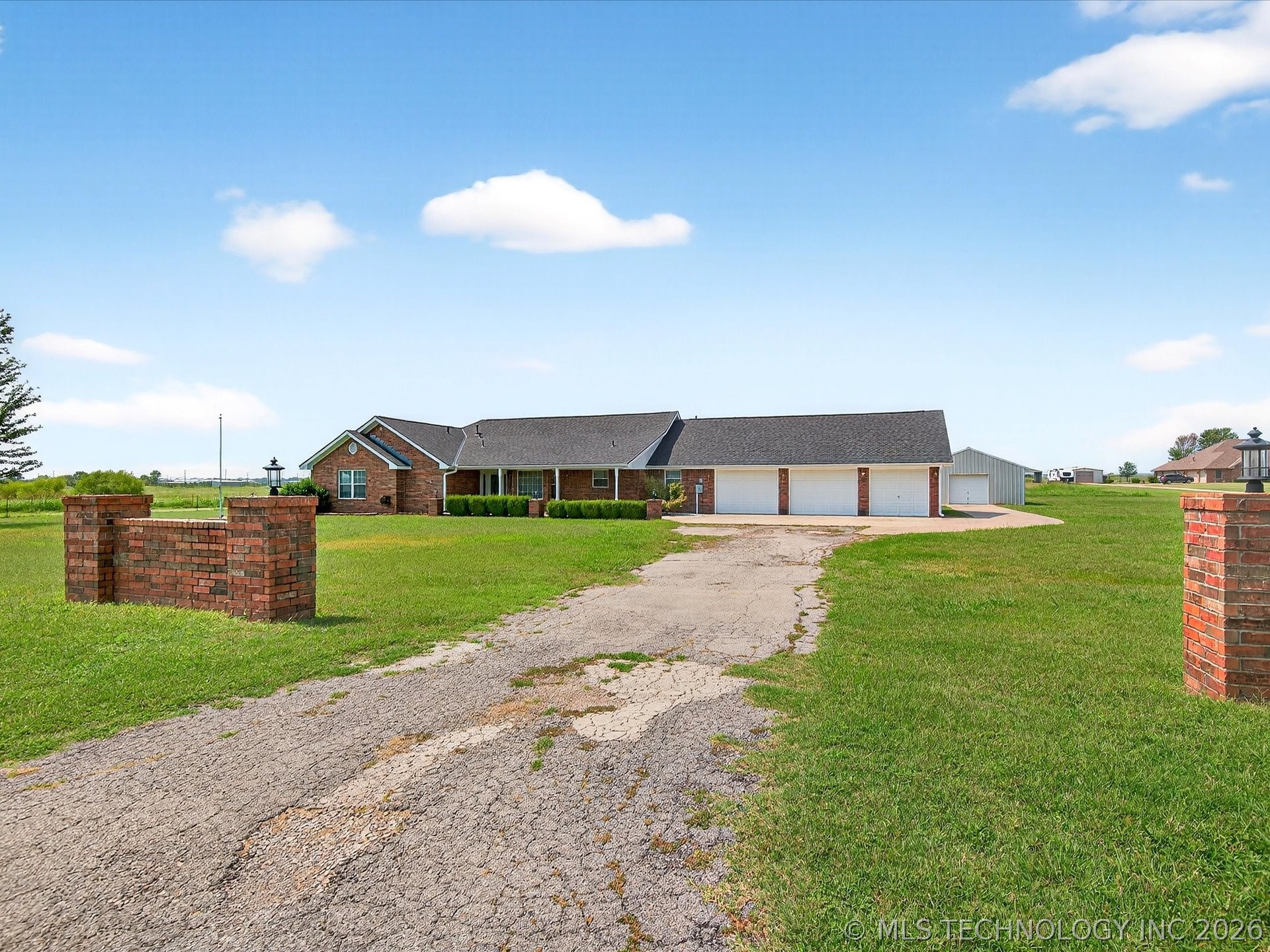 13699 N 3980 Property Photo 1