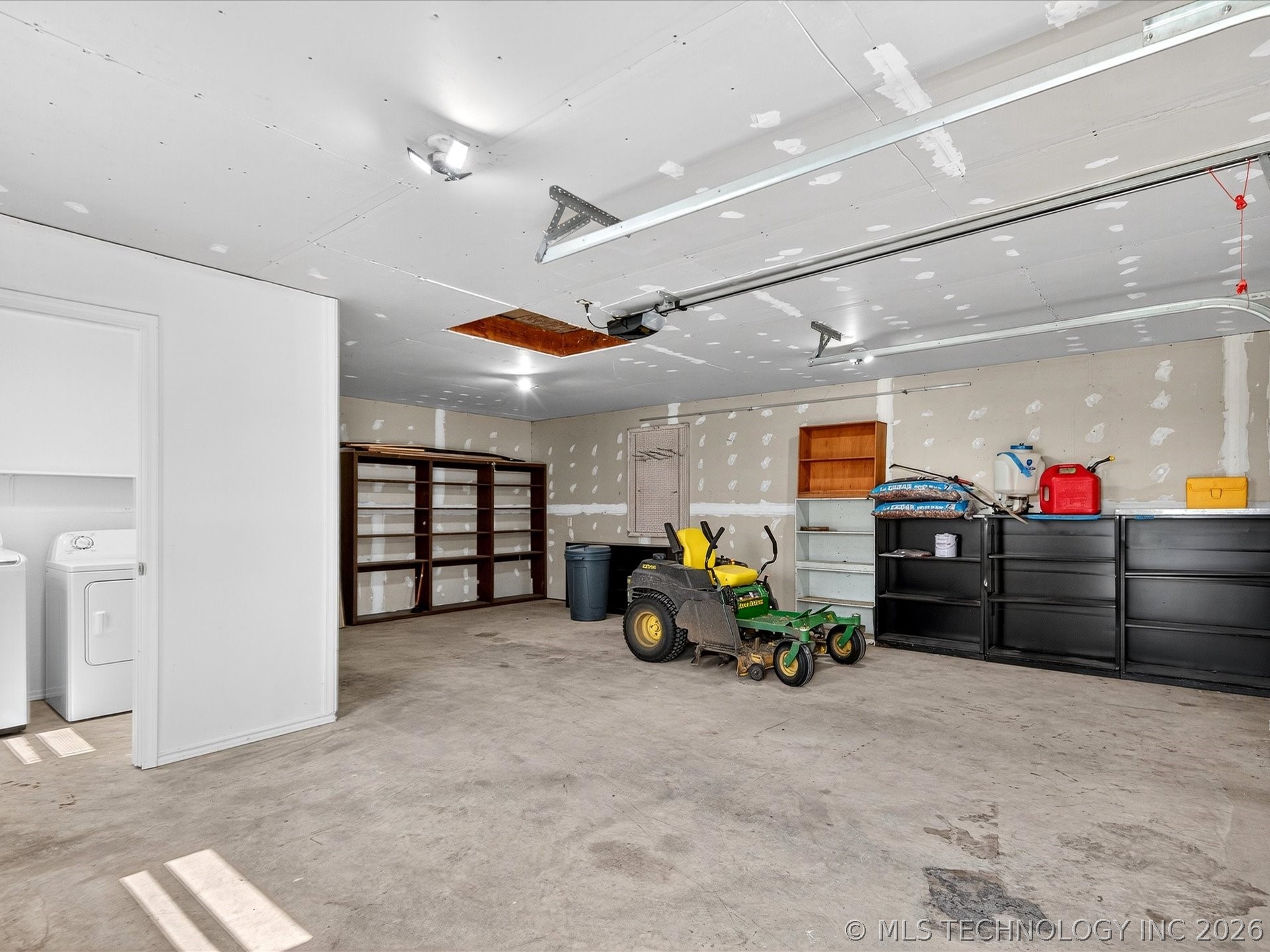 13699 N 3980 Property Photo 39
