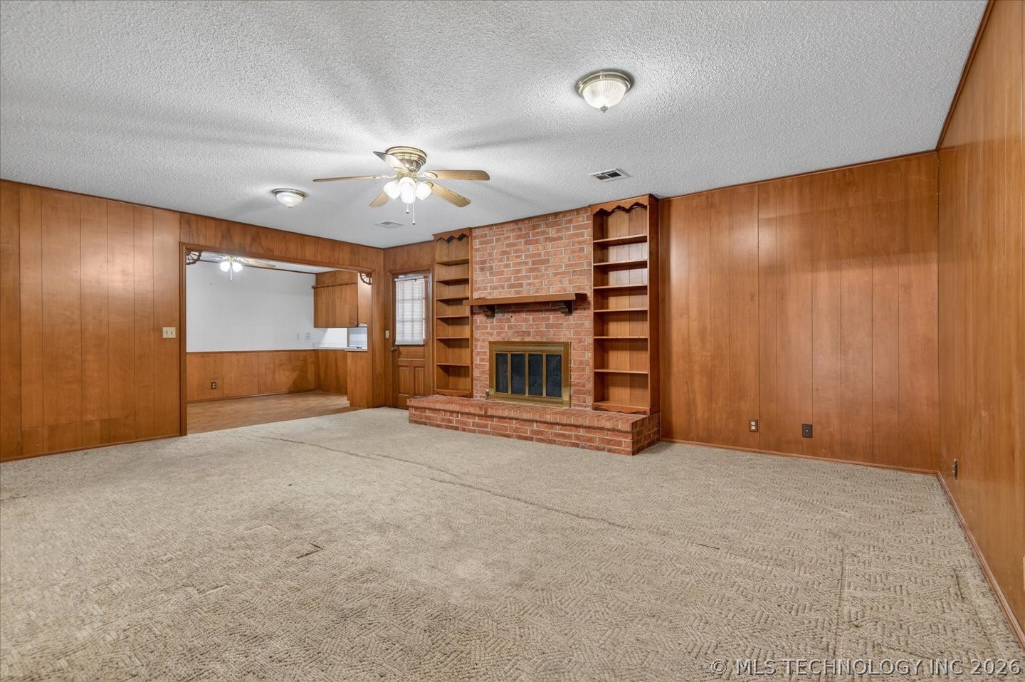 6413 Belmont Road Property Photo 5