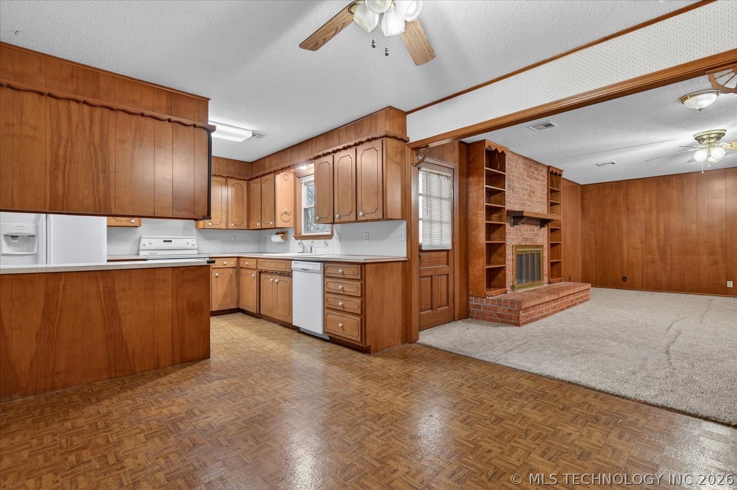 6413 Belmont Road Property Photo 11