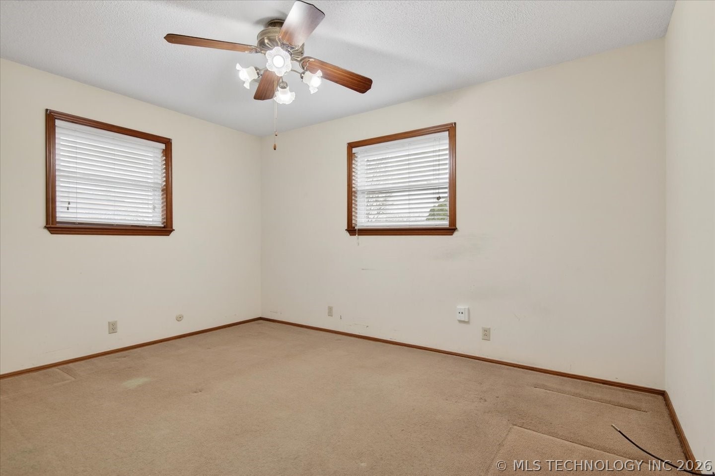 6413 Belmont Road Property Photo 25