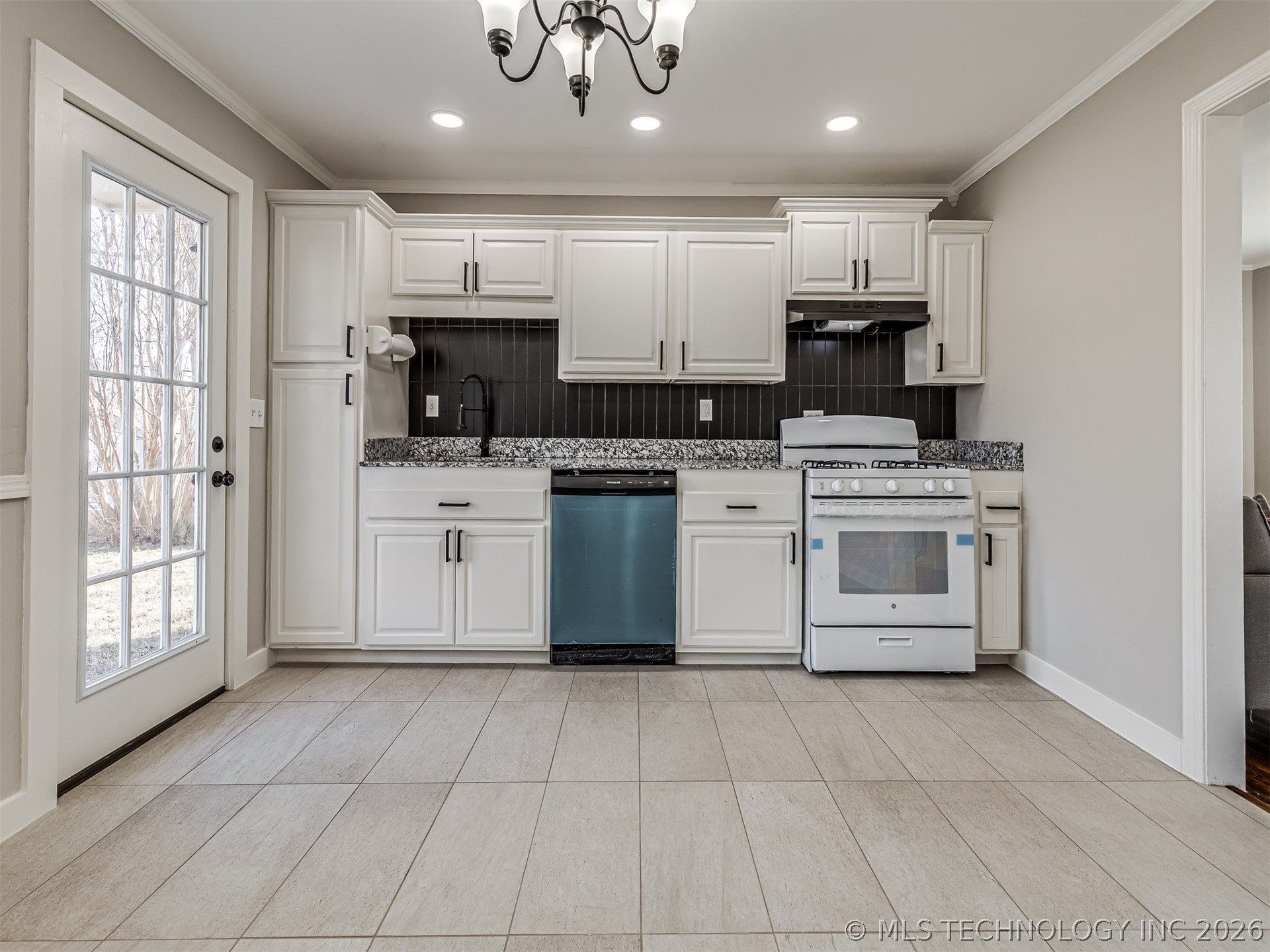 3707 W 42nd Street Property Photo 16